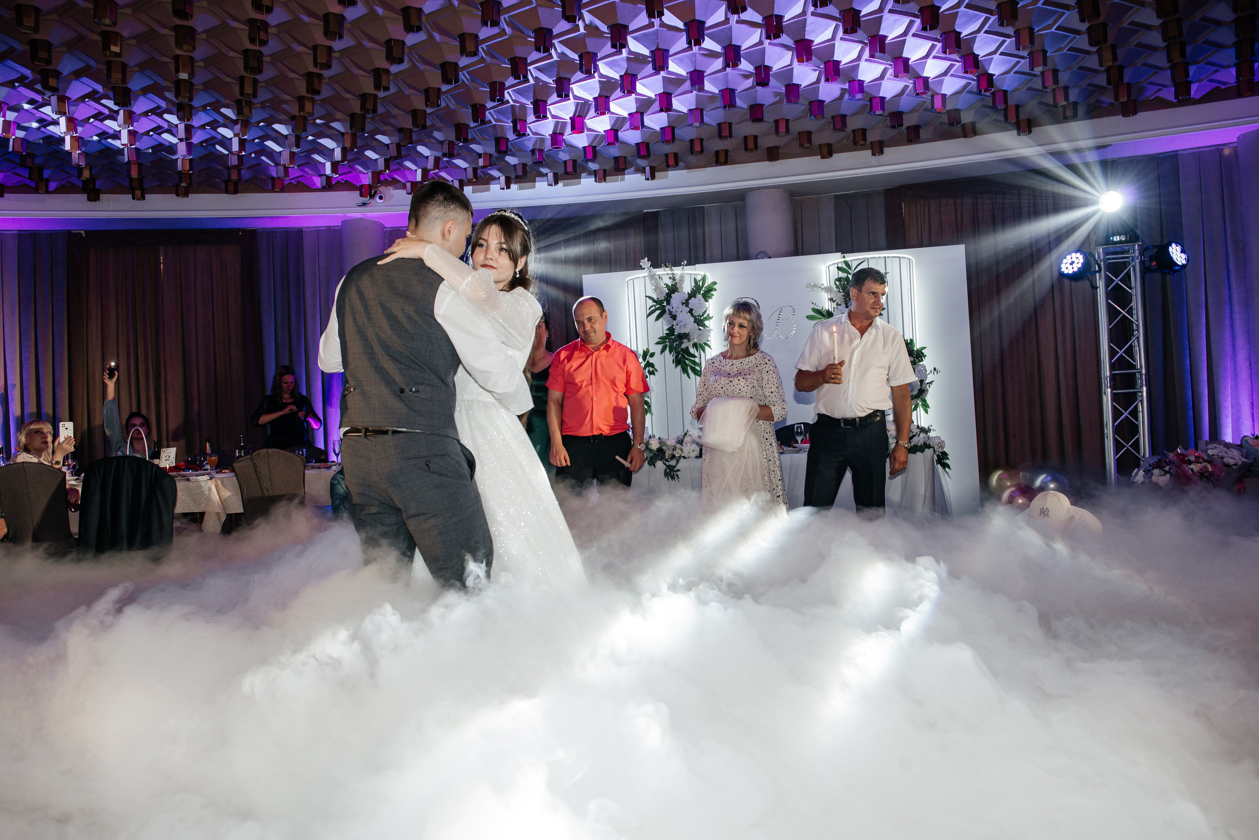 СВАДЕБНЫЙ ФОТОГРАФ В ОМСКЕ ВЛАДИМИР КРАСС