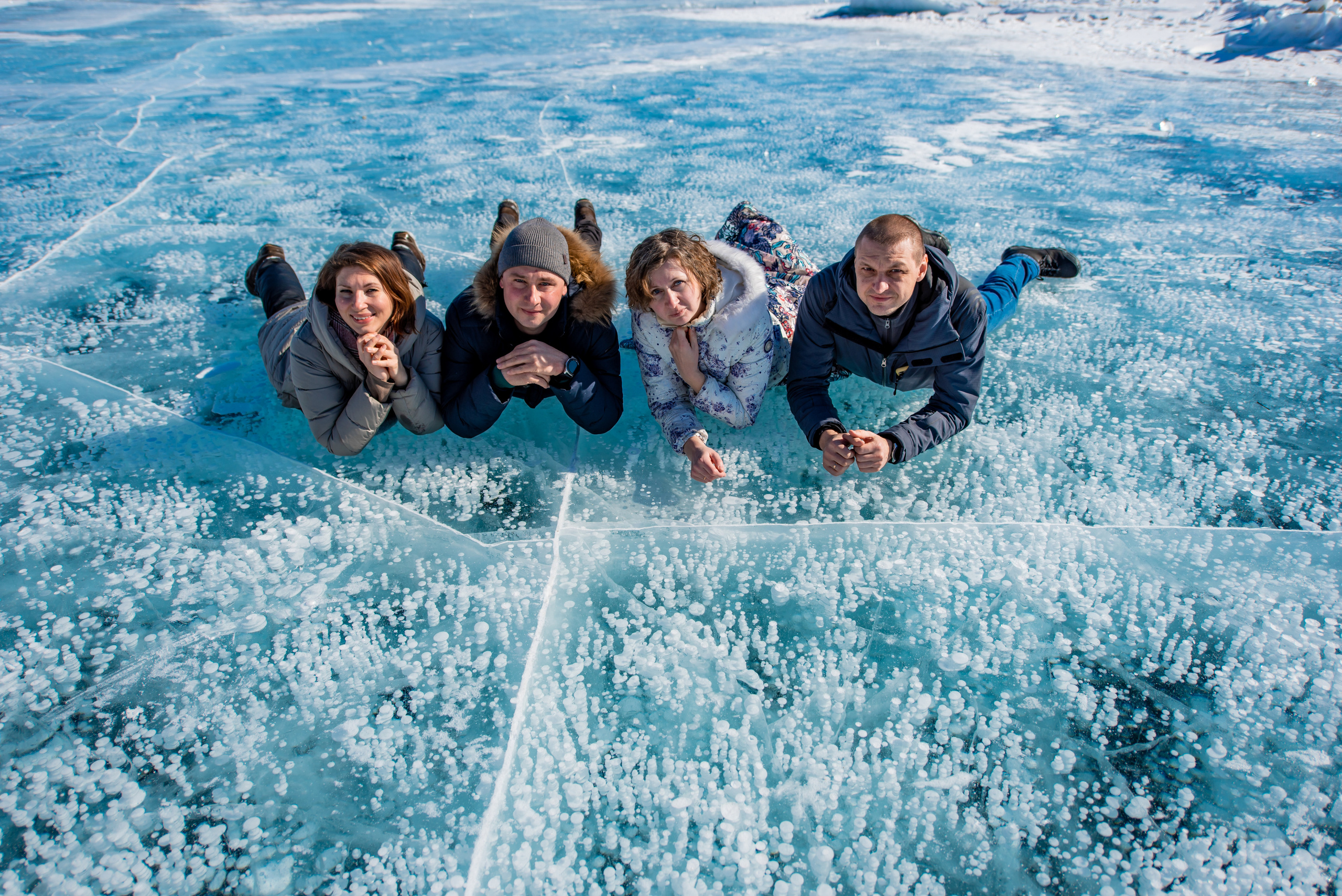 Лед с пузырьками Байкал