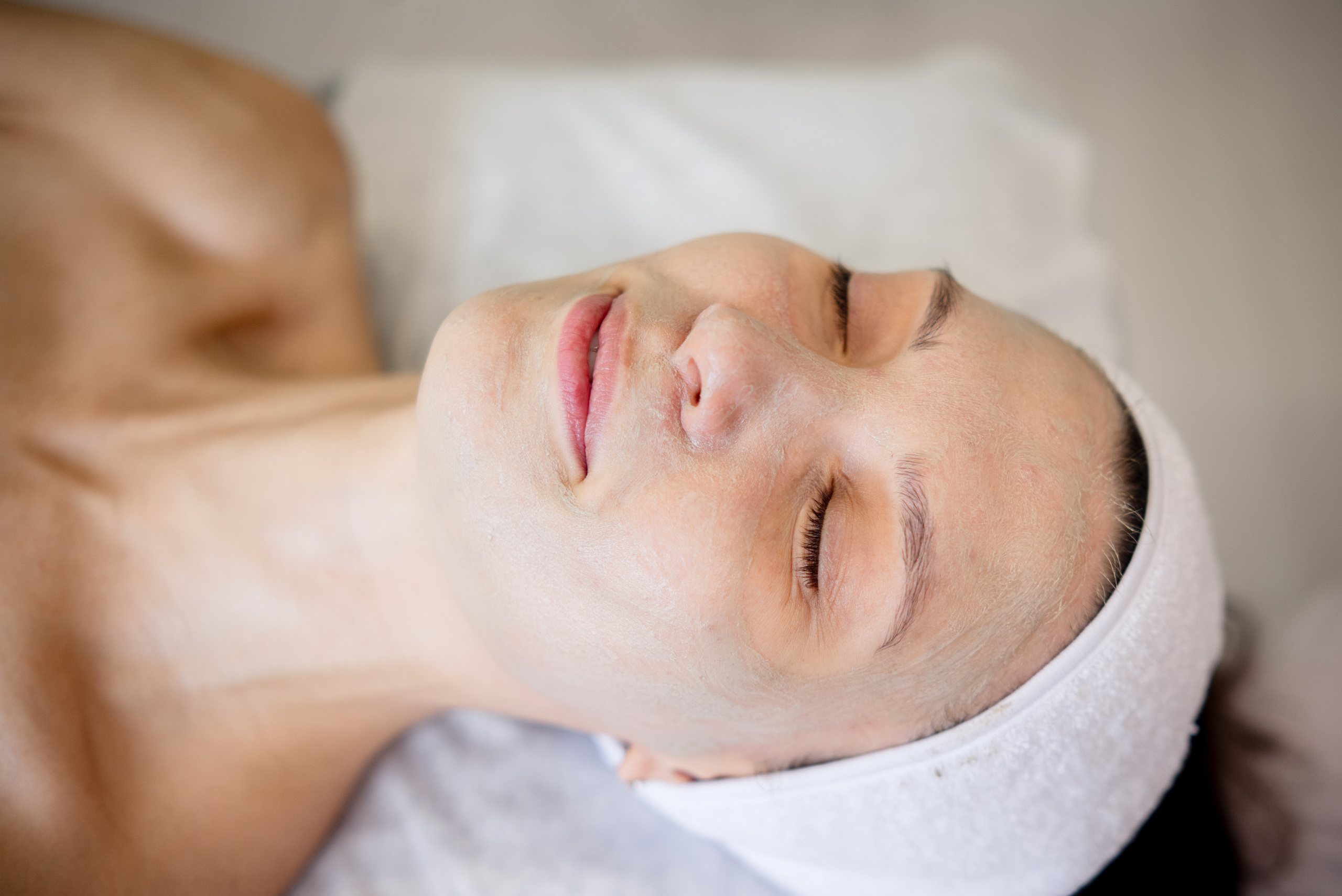 Уход. Эстетист-косметик в Иваново Яна Комова