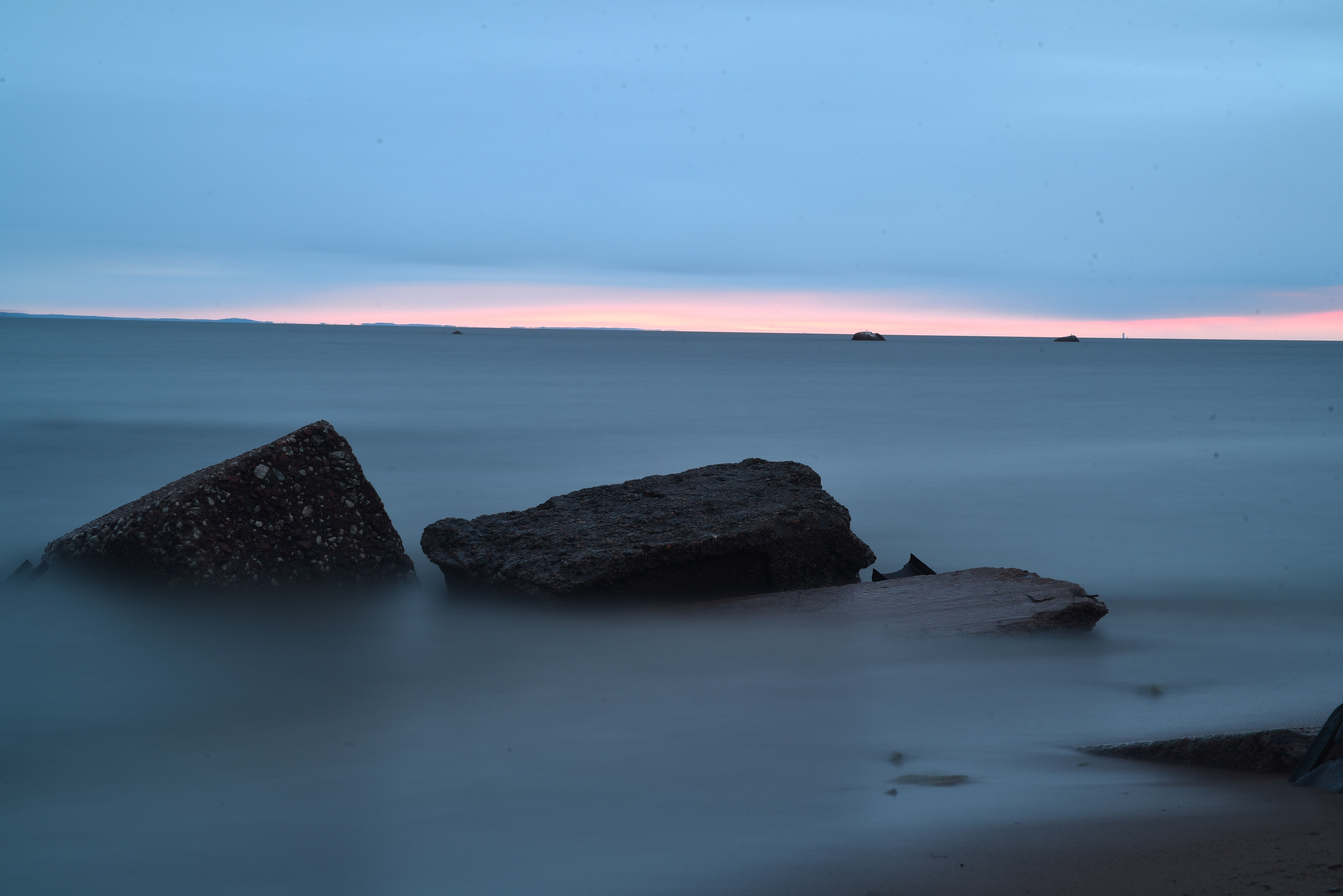 Ночной морской пейзаж