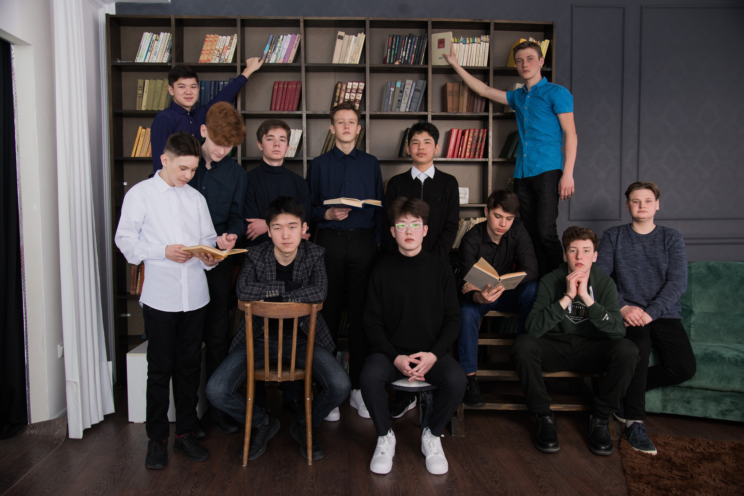 Фотограф на выпускной в школе. Детский и школьный фотограф в Костанае Рабига Сейткенова