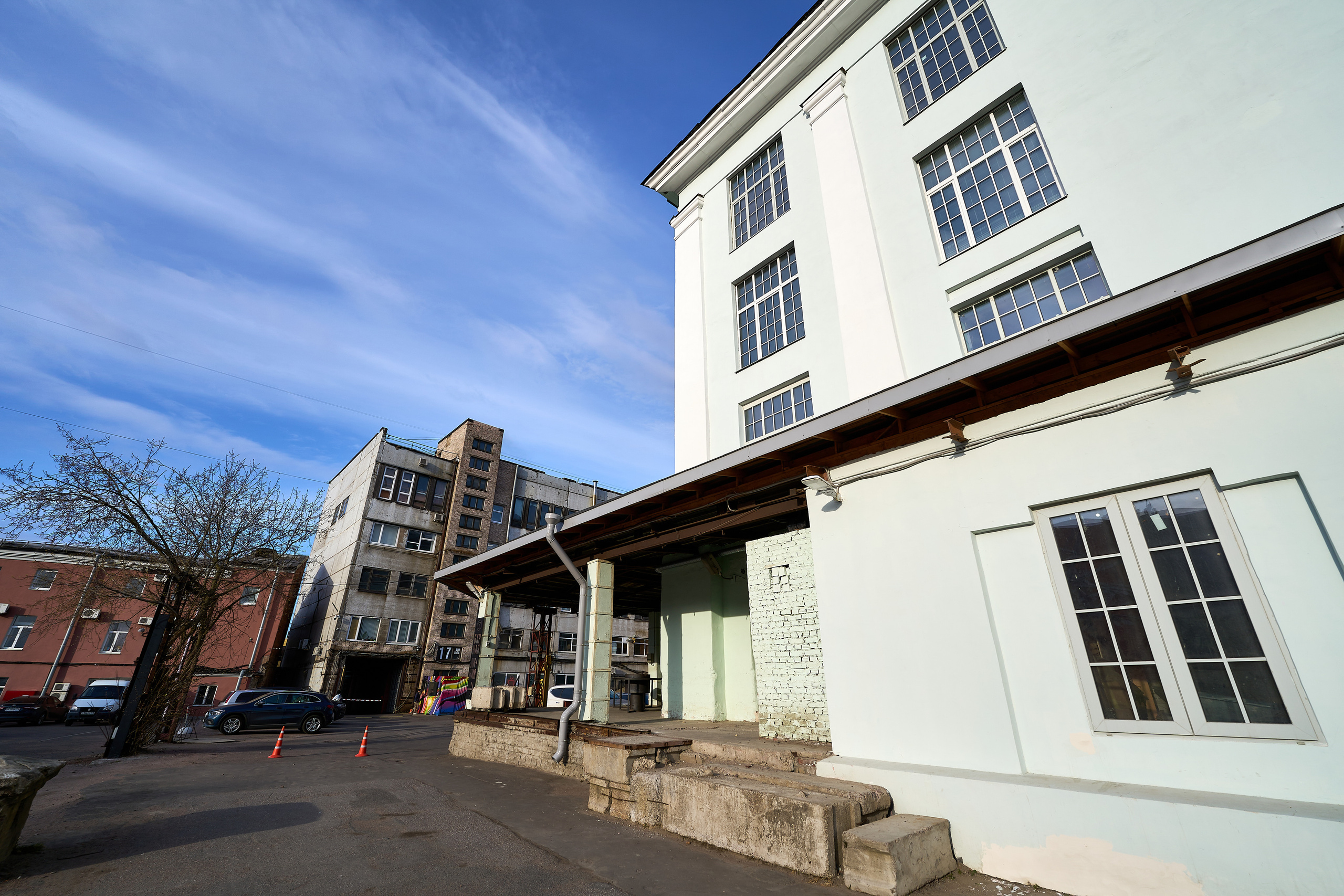 Севкабель Порт в Санкт-Петербурге