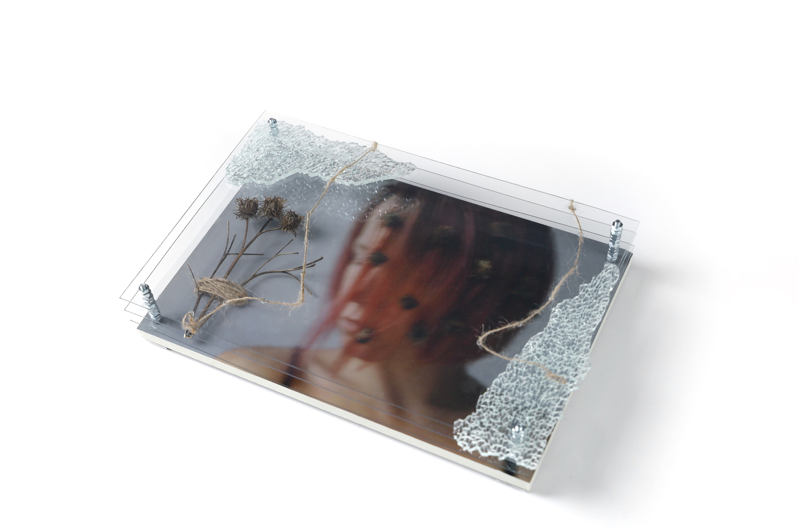 Осторожно! Хрупкое, 2022. Предметный фотограф/ретушер Анна Рябова Санкт-Петербург