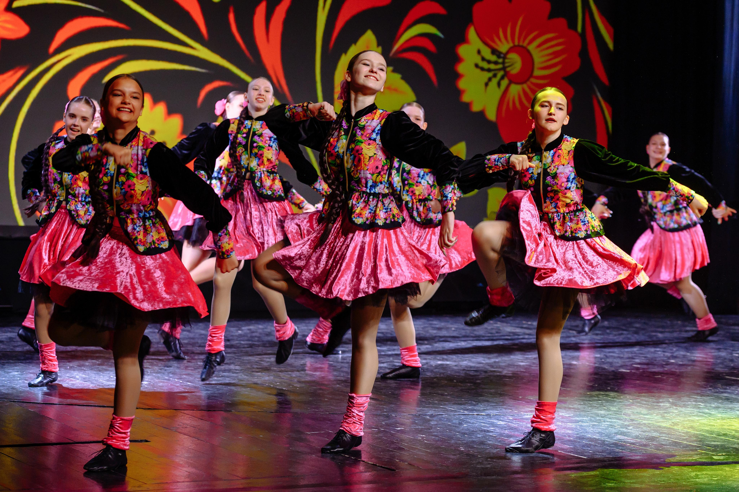 Отчетный концерт школы танцев «Хамелеон». Репортажный и свадебный фотограф в Курске Борис Захарчук