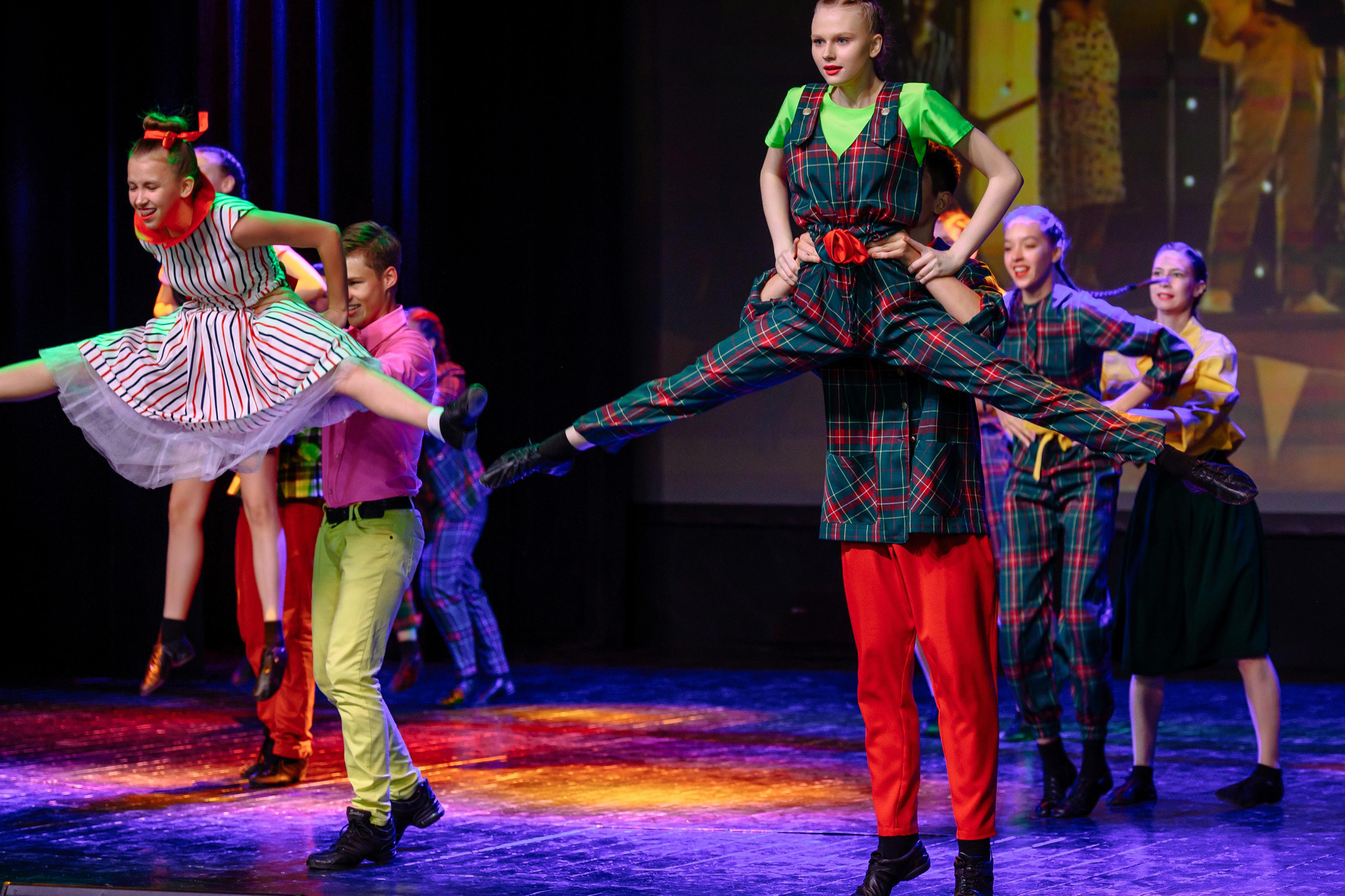 Отчетный концерт школы танцев «Хамелеон». Репортажный и свадебный фотограф в Курске Борис Захарчук