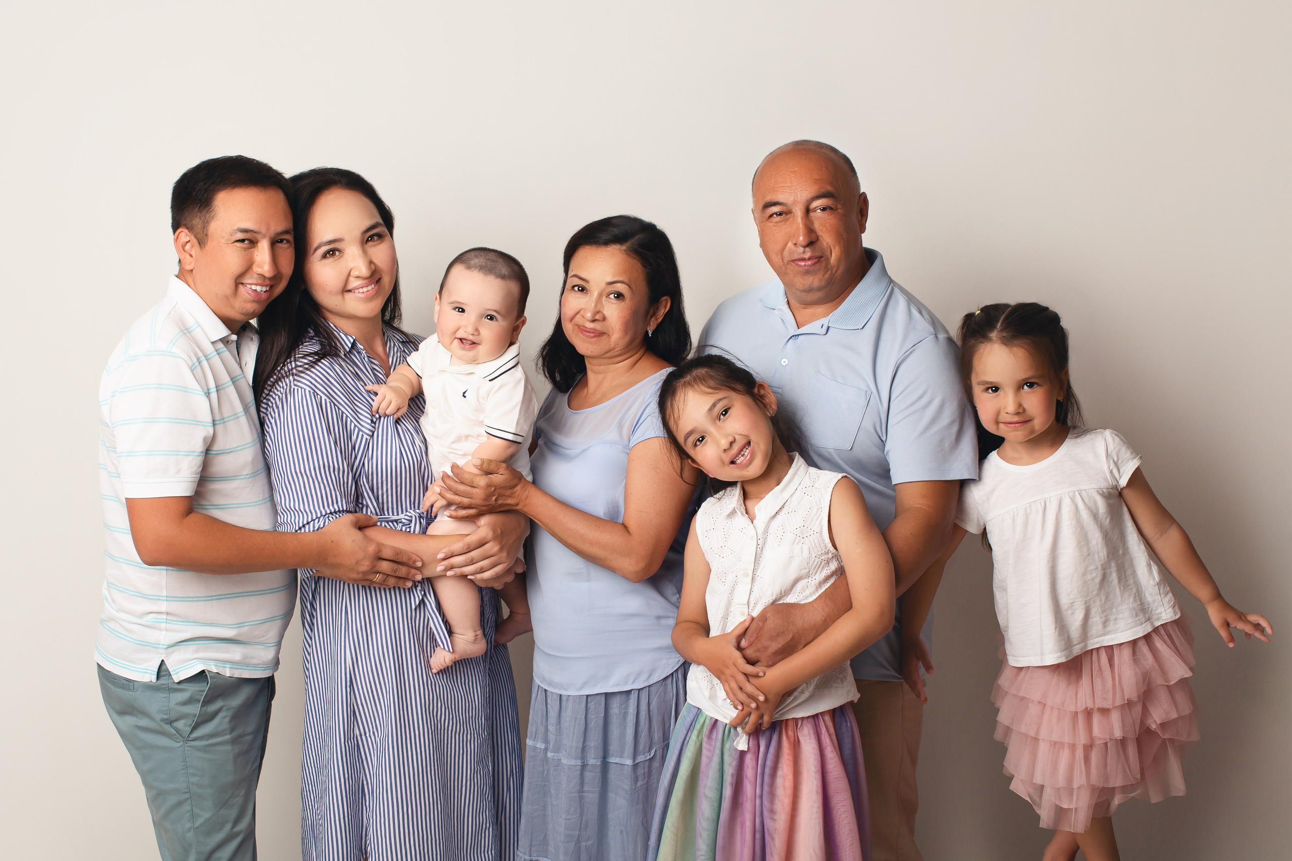 Семейная фотосессия. Фотограф беременности, новорождённых и деток до года в Актау