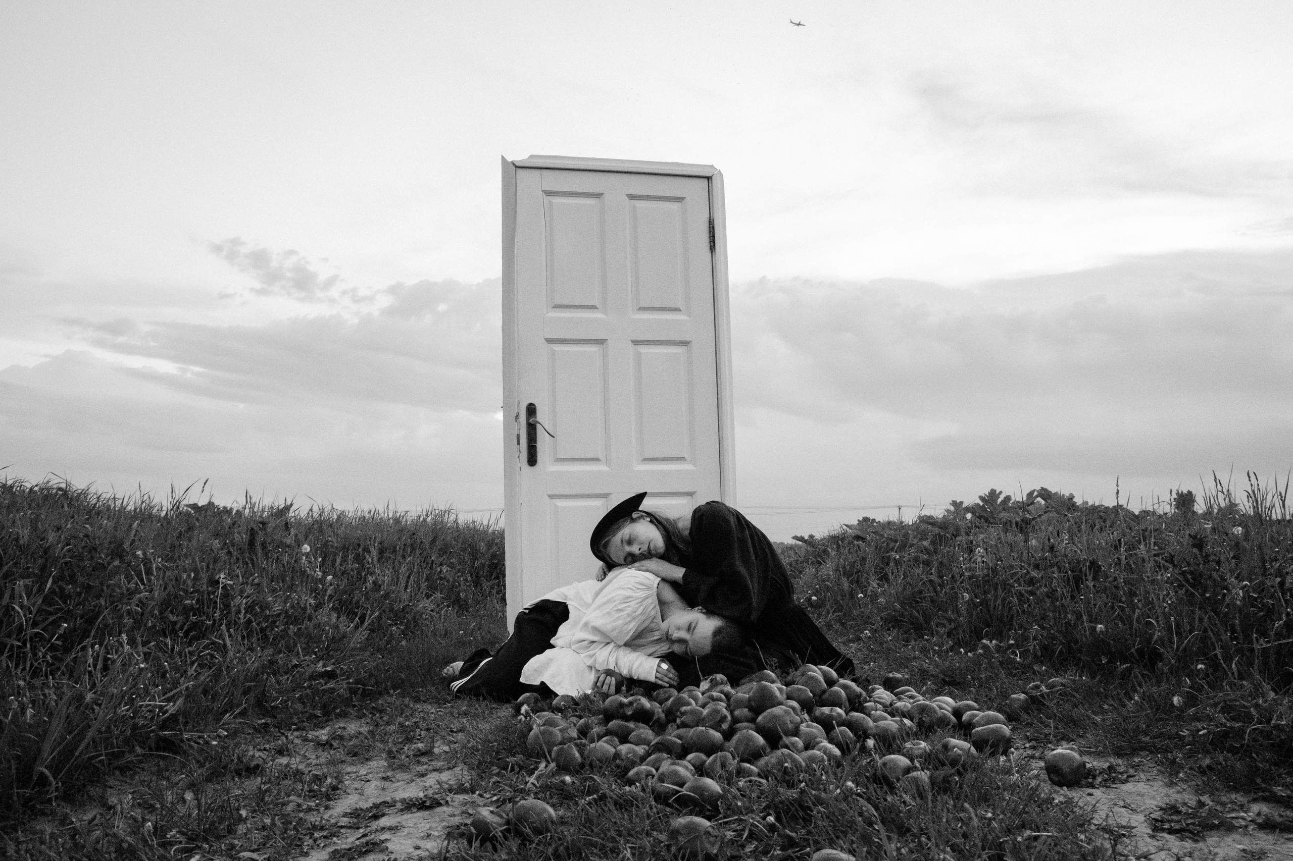 REQUIEM. Портретный и Арт фотограф Москва, Санкт-Петербург, Тбилиси