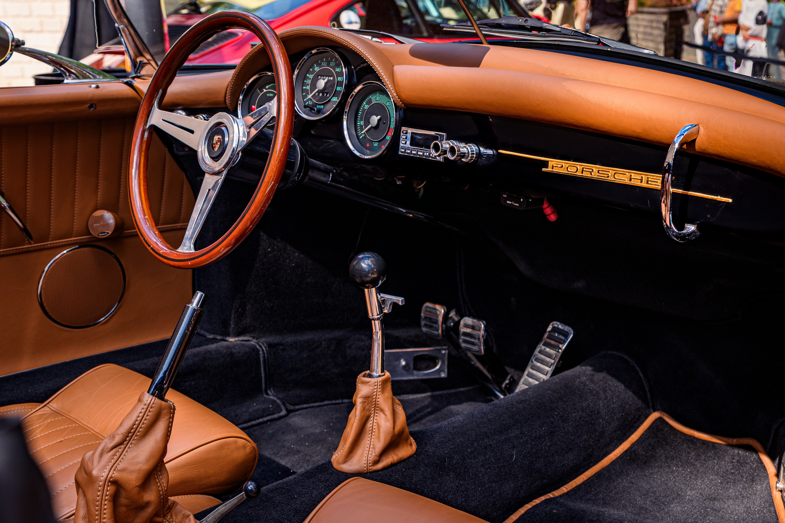 Porsche 356 Speedster салон, руль, панель приборов