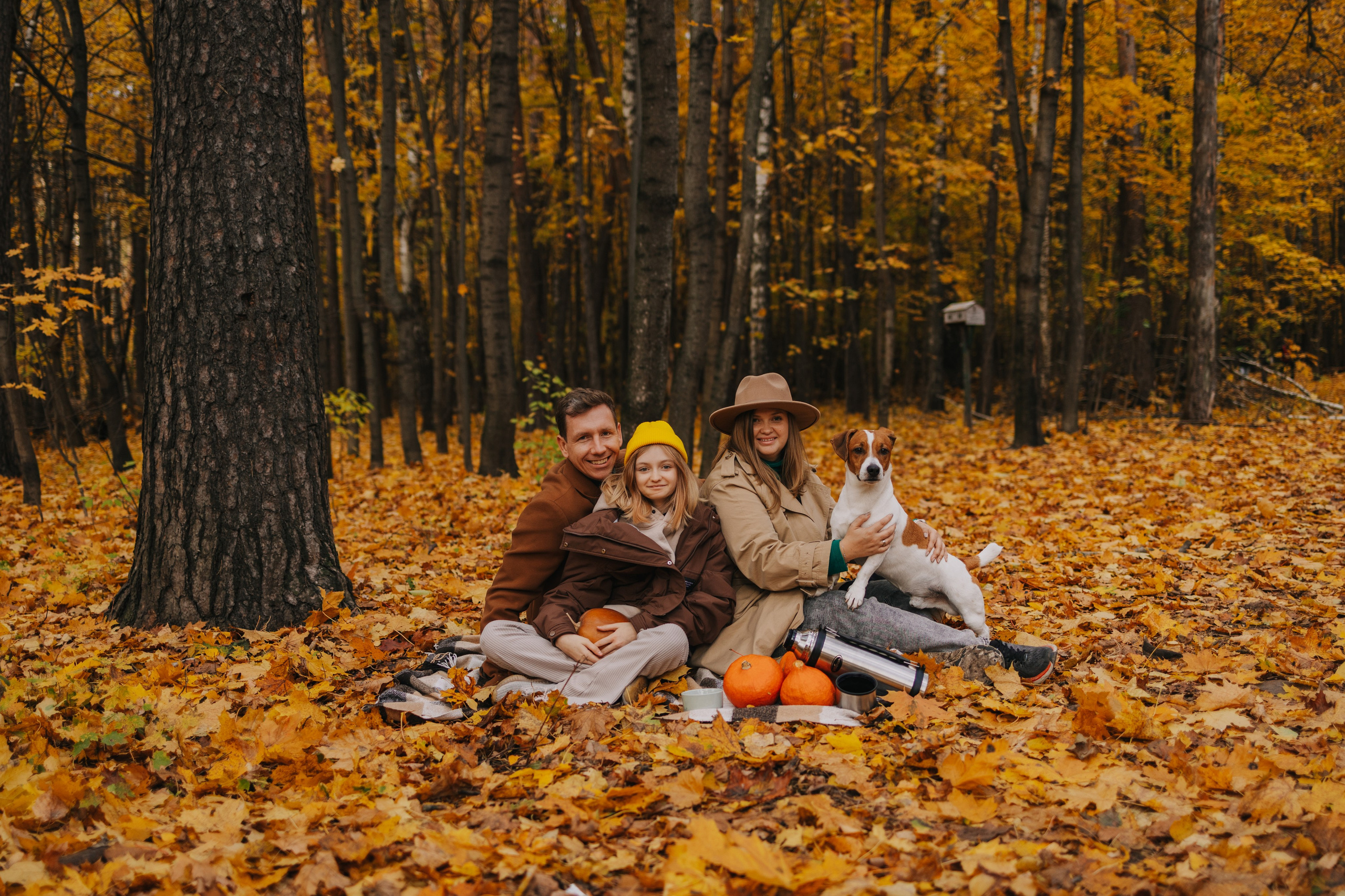 Фотосессия в осеннем лесу