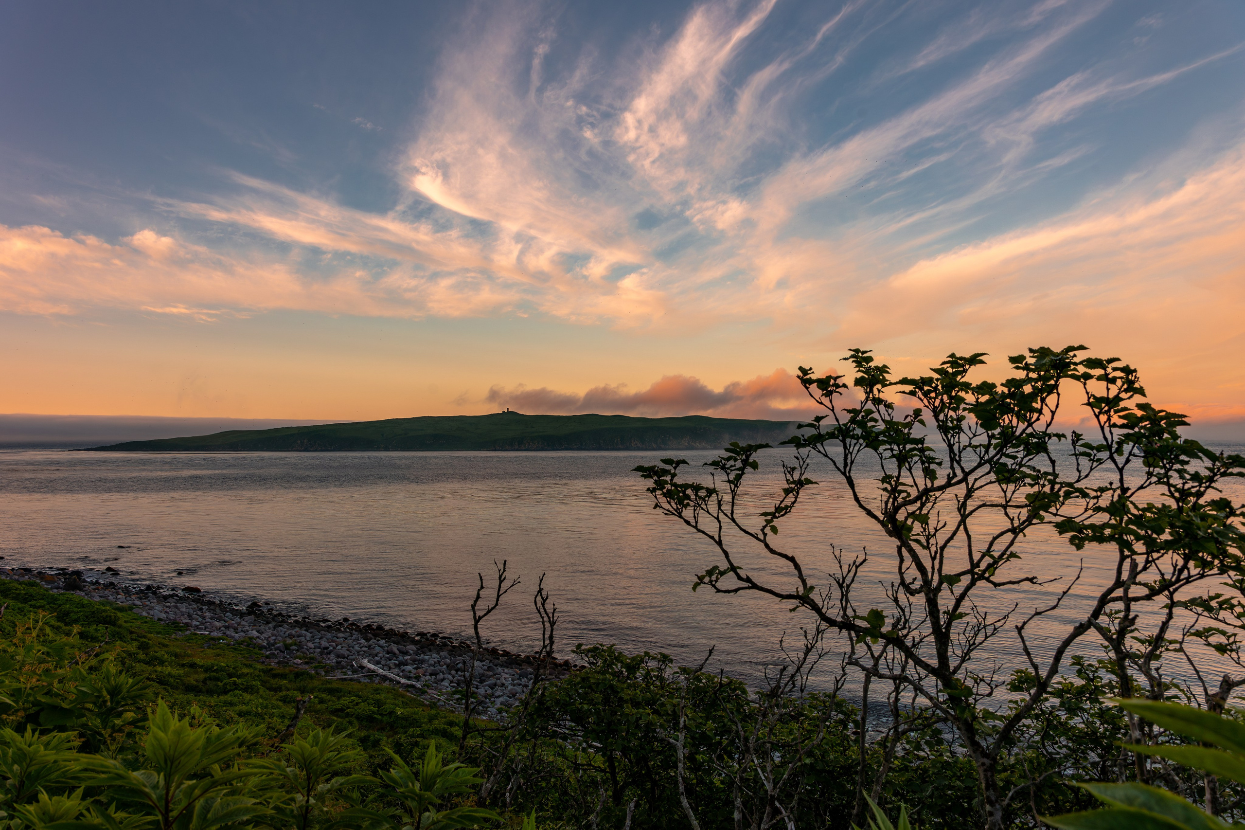 Топорковый остров, Матуа, Курильские острова