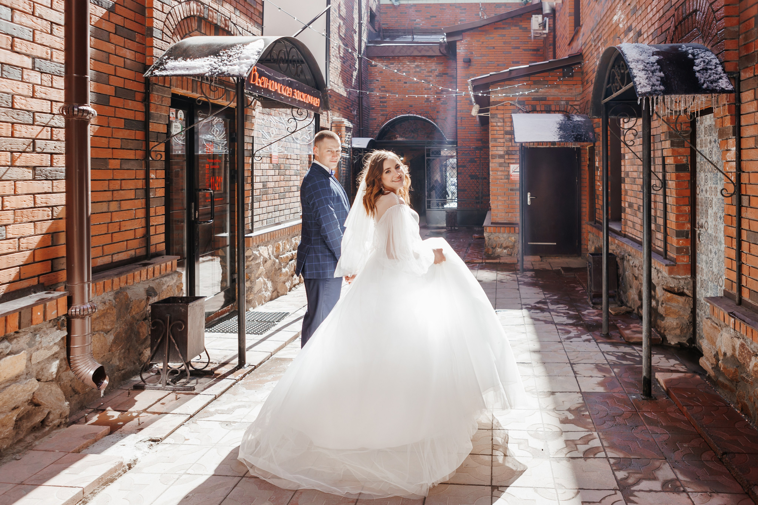 Контакты. Свадебный, семейный фотограф. Выпускные альбомы в Коченёво / Новосибирск. Наталья Байкуш