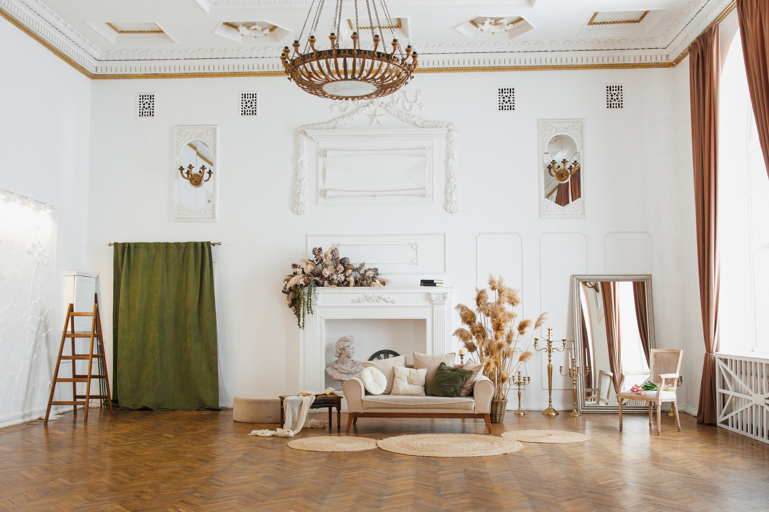 Локации для коллективных кадров. Выпускные альбомы клевербук Воронеж