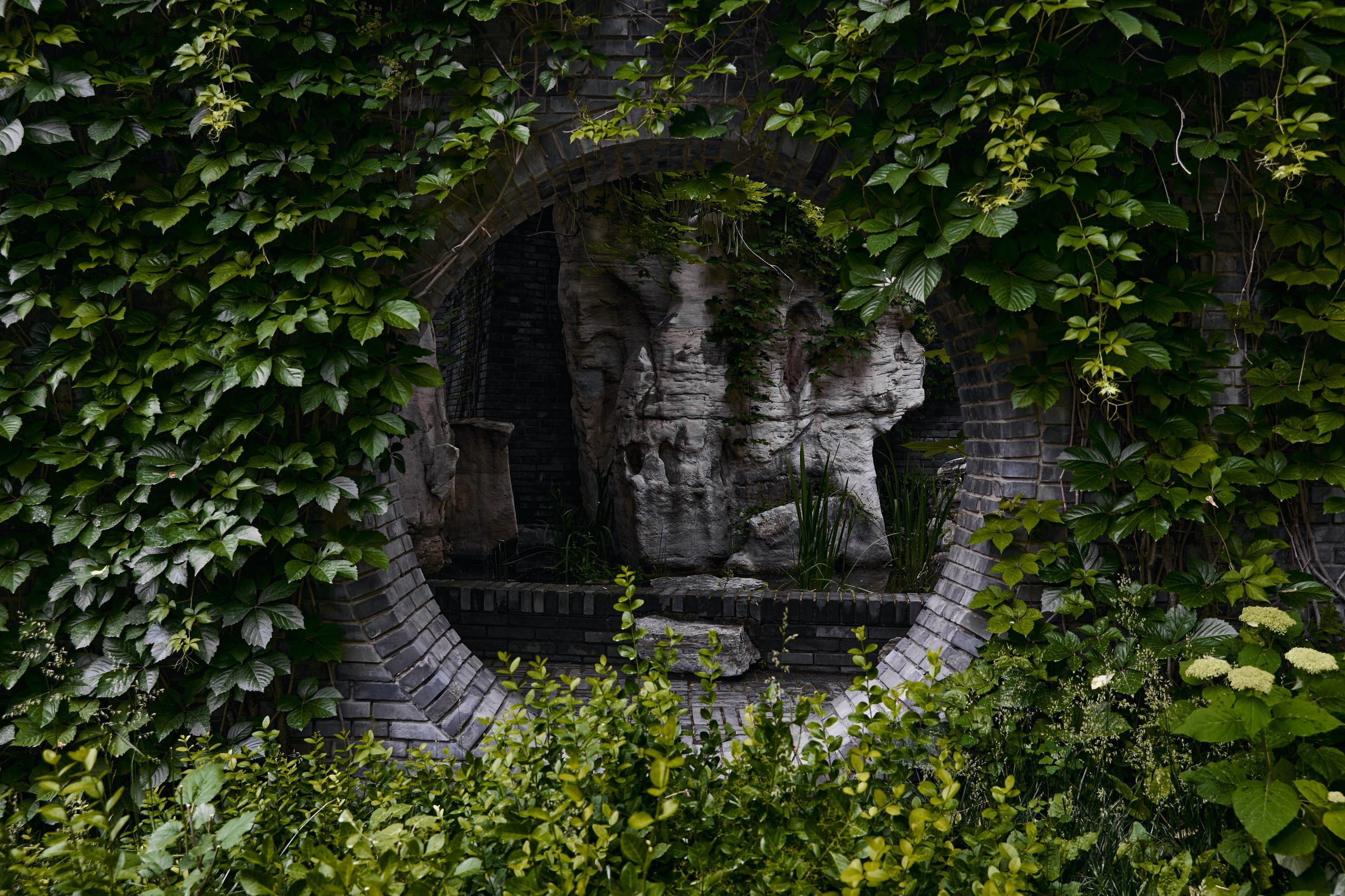 BRICK GALLERY. Предметный фотограф SHONGIN SERGEI