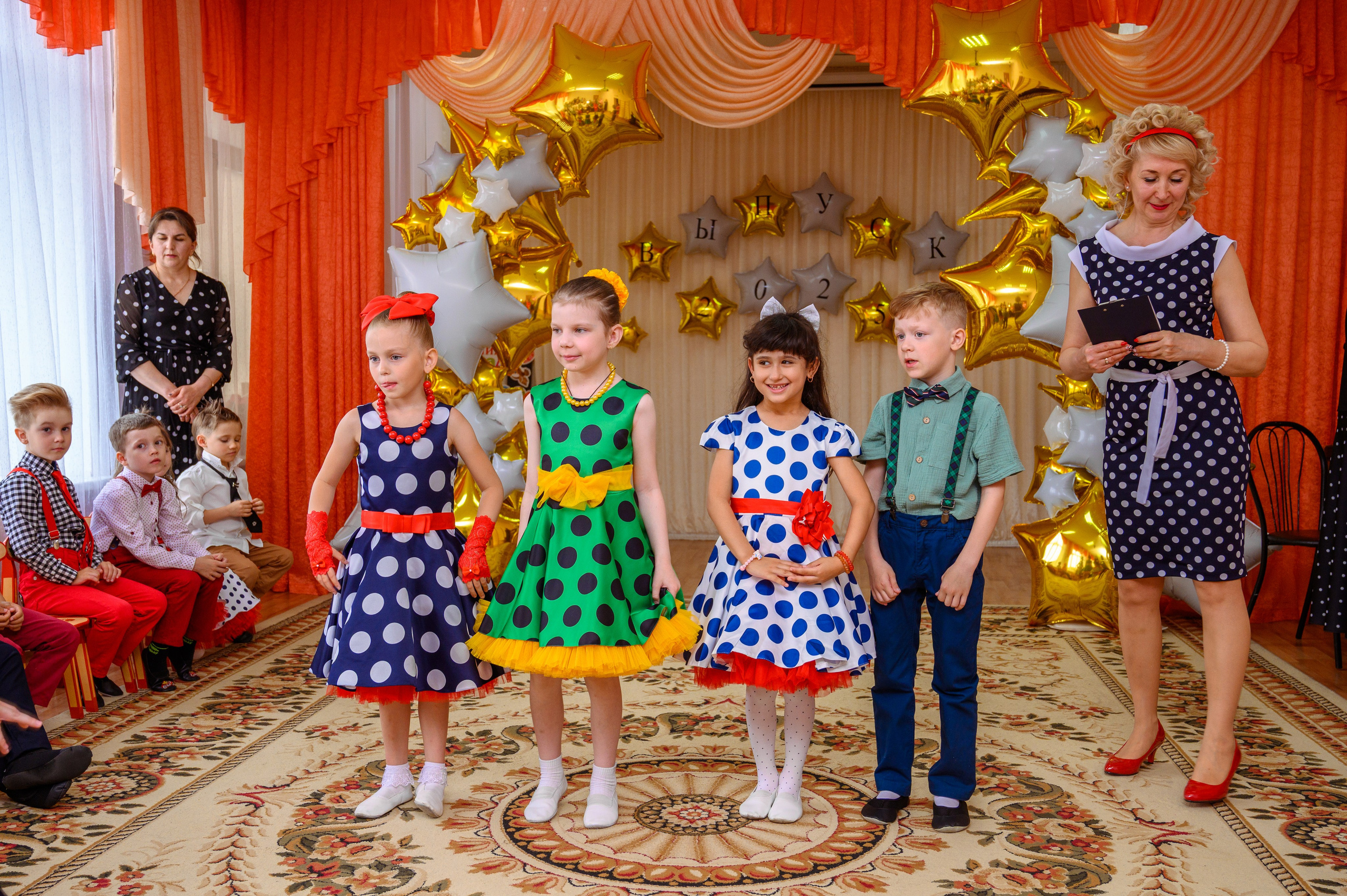 Услуги и цены. Фотограф. Выпускные альбомы в Барнауле