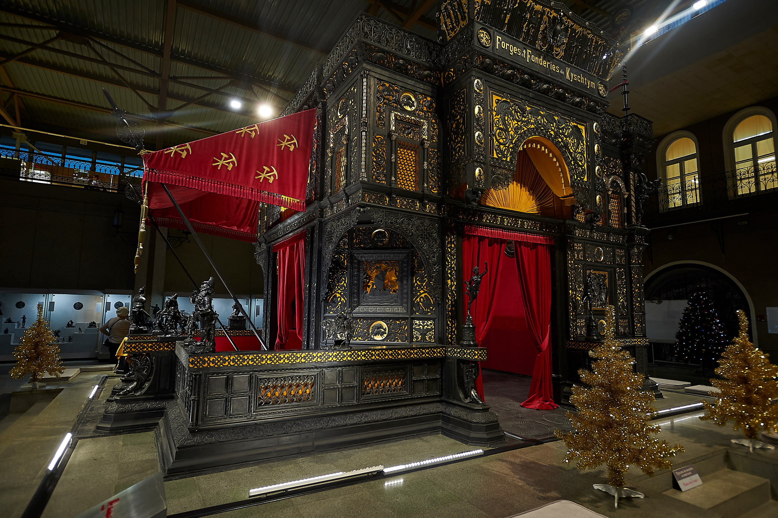 Каслинский чугунный павильон. Фото и жизнь