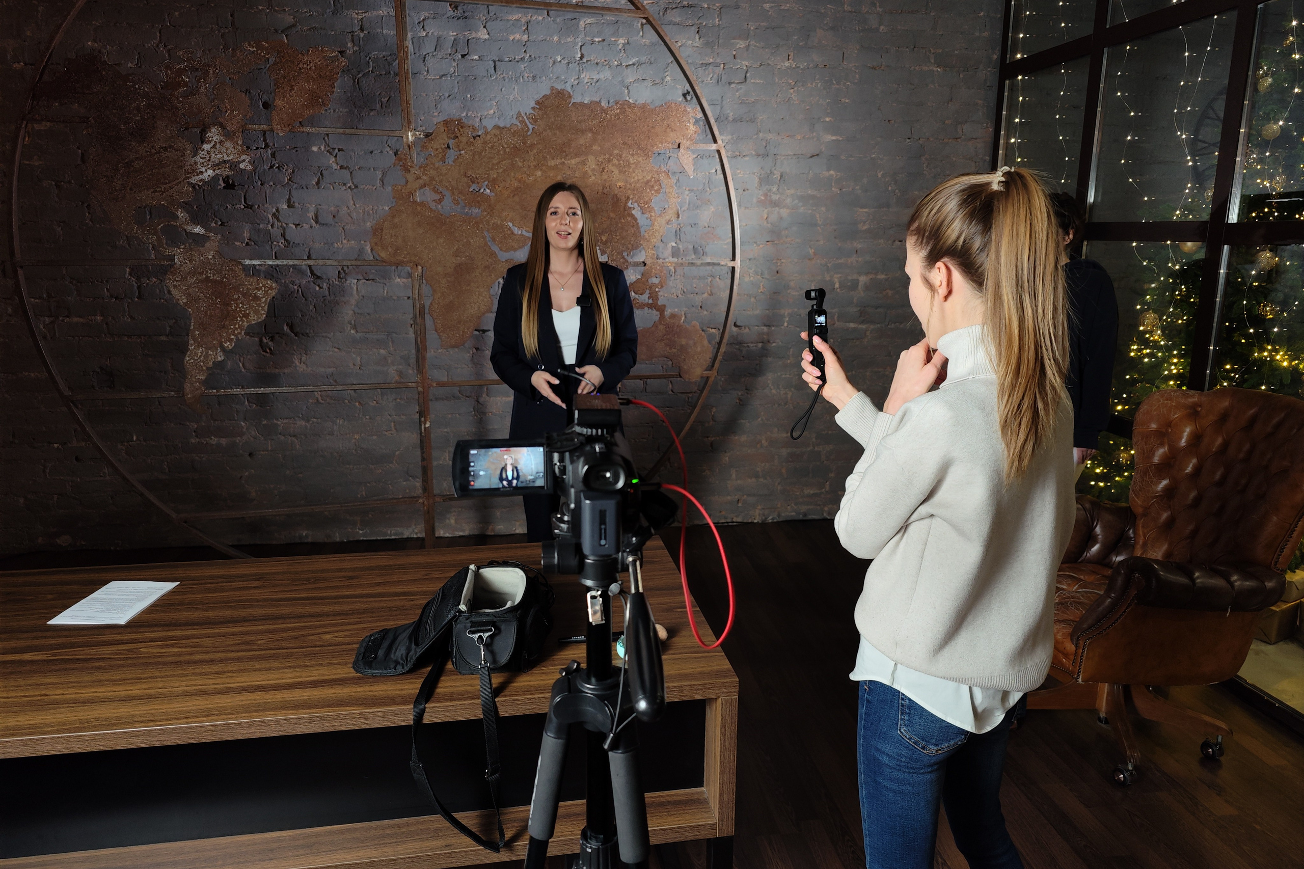 Услуги фото- и видеостудии в Ярославле | The One — полный спектр съёмки и монтажа. Фото и видеосъёмка в Ярославле | Студия The One — от 2500 ₽/час