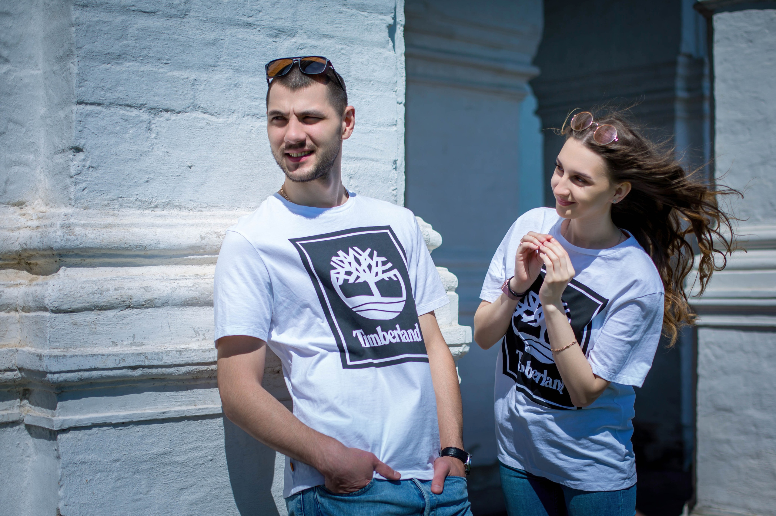 Репортажная до свадебная съемка в парке Коломенское, естественные позы и улыбки