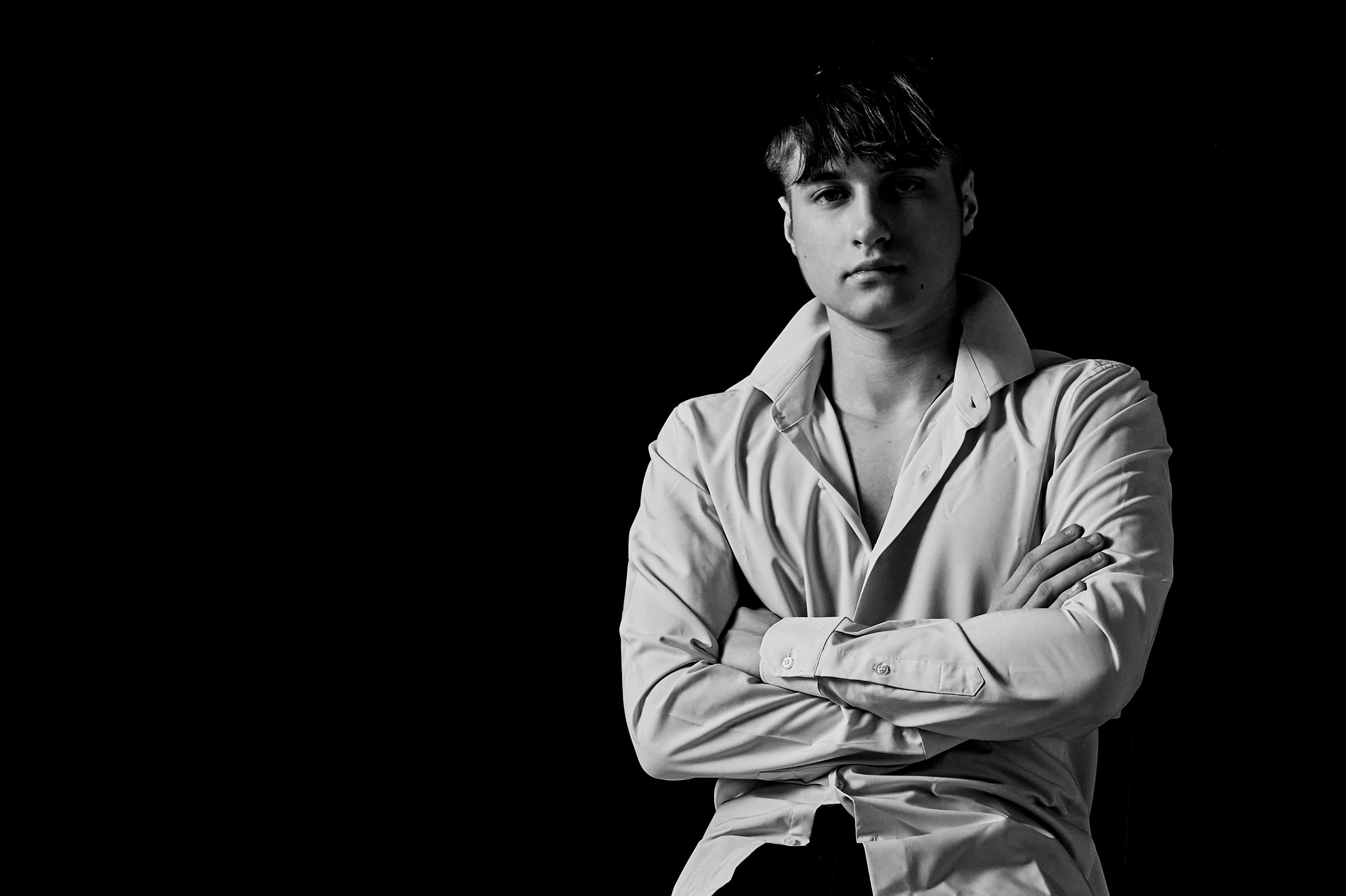 Как позировать мужчин: лучшие ракурсы