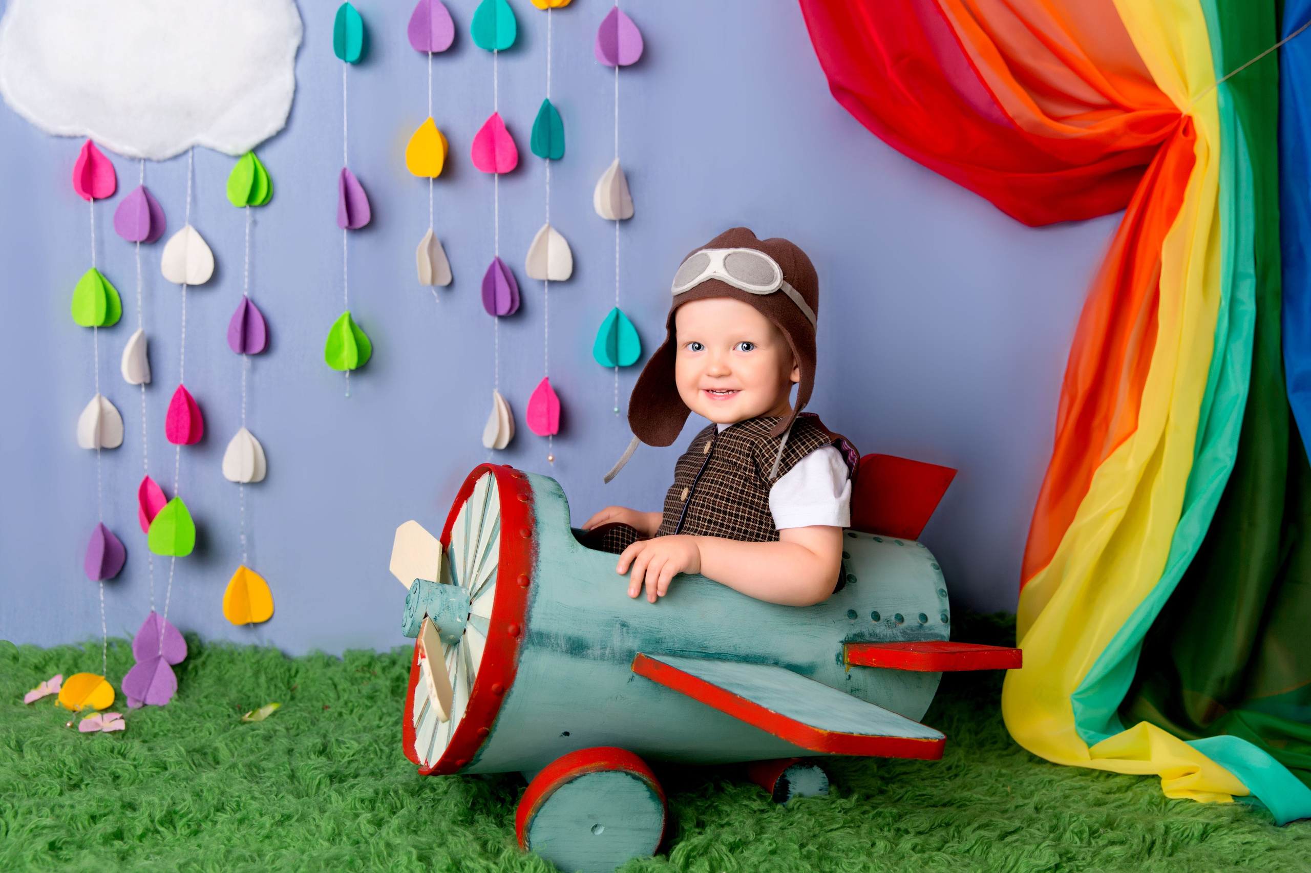 Контакты. Детский и семейный фотограф в Екатеринбурге. Студия «Сюжеты»