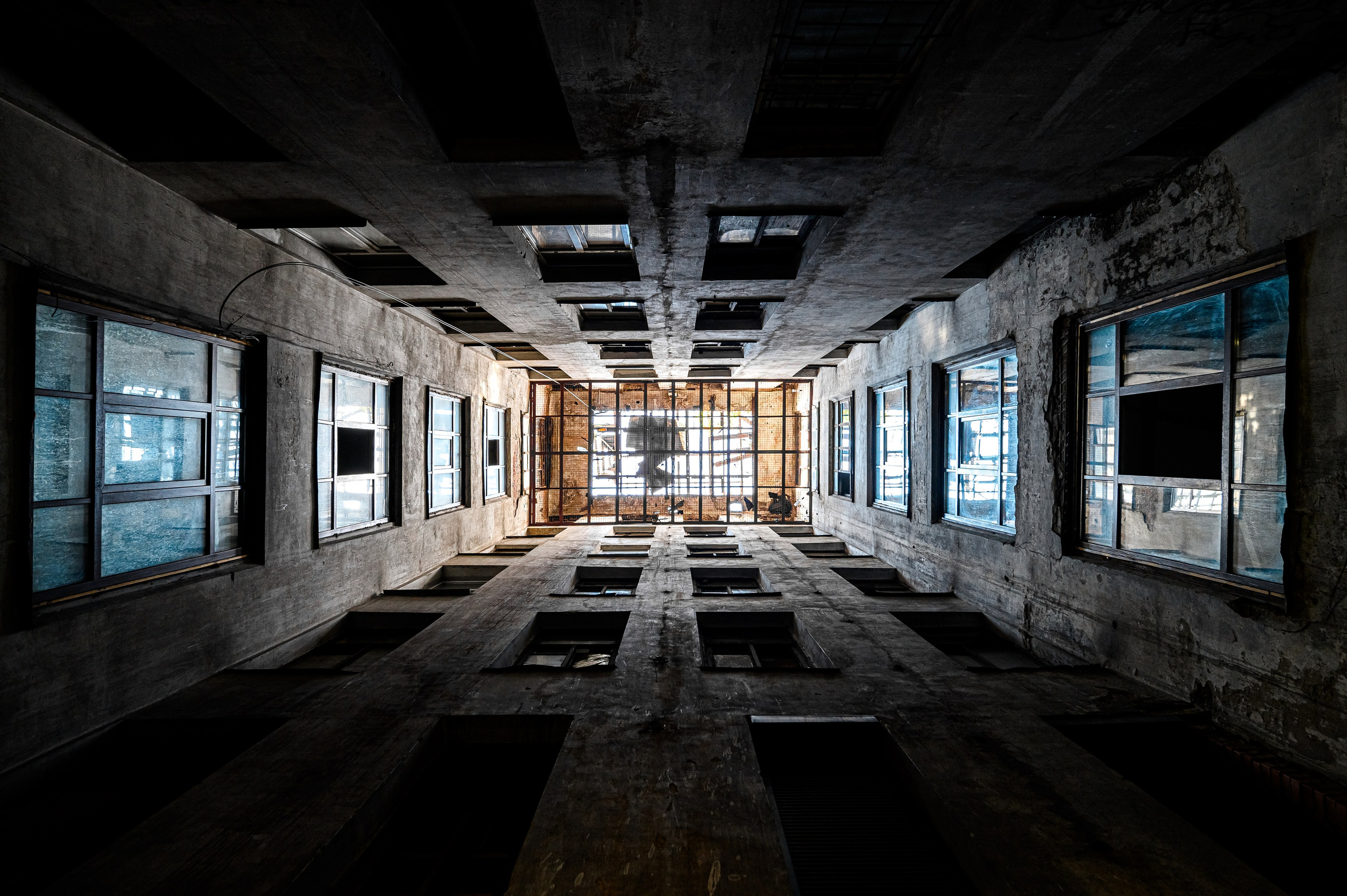 Дворы-колодцы Санкт-Петербурга (Петроградская сторона) | Фотопроект Алексея Клейменова