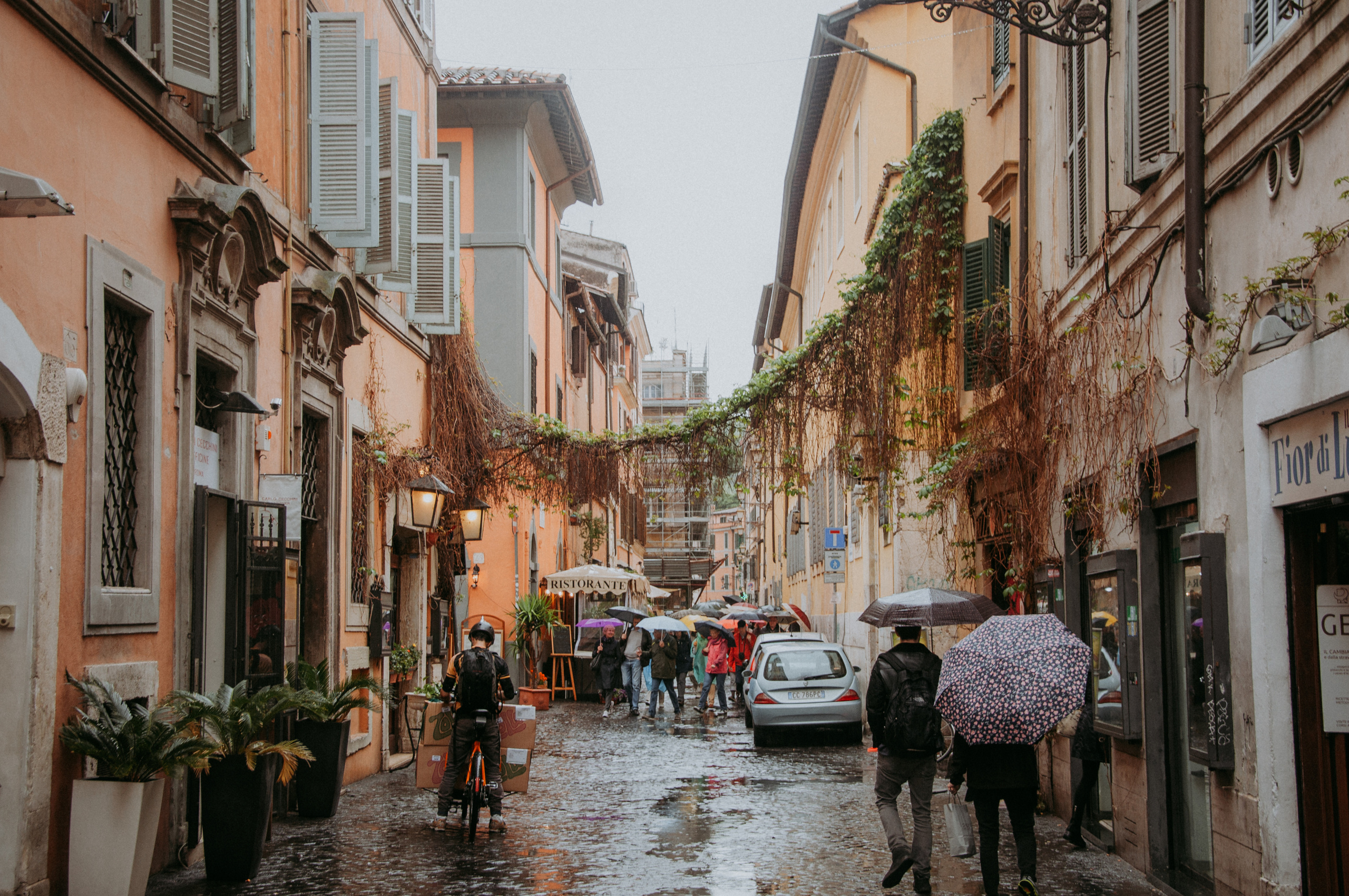 Прогулка по району Трастевере в Риме. Фотограф в Сочи и Абхазии | Фототуры | September Air