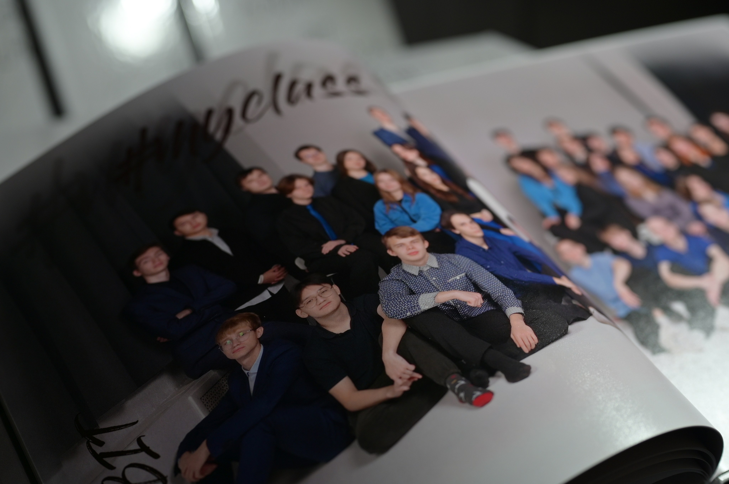 Выпускные альбомы в Омске. Фото и видеосъемка в Омске | Выпускные альбомы