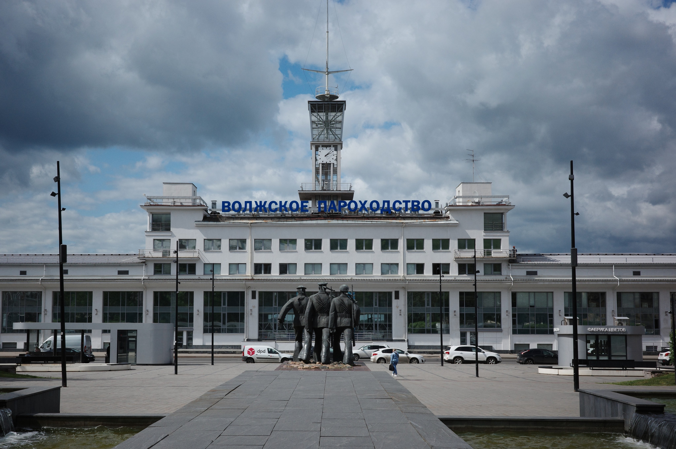 Нижний Новгород: что посмотреть — Большая Покровская, Кремль, слияние Волги и Оки, интересные места в центре города. Проект «Фотокладовка»: блог уличной фотографии в формате street photo