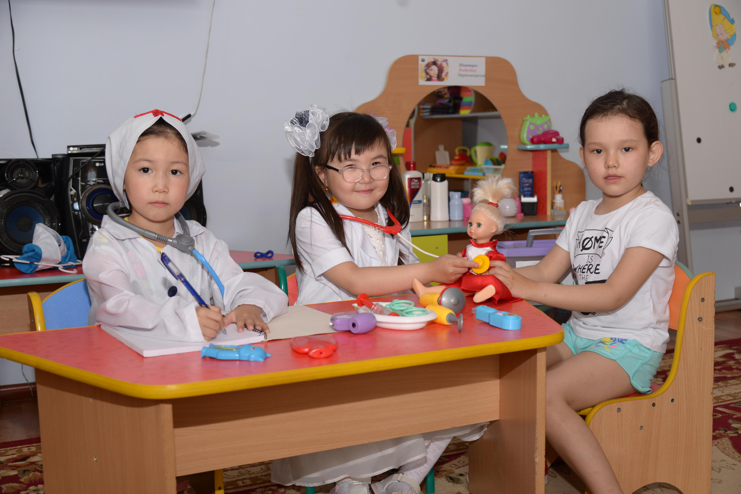Фотосессия "Один день в детском саду". Детский и школьный фотограф в Костанае Рабига Сейткенова