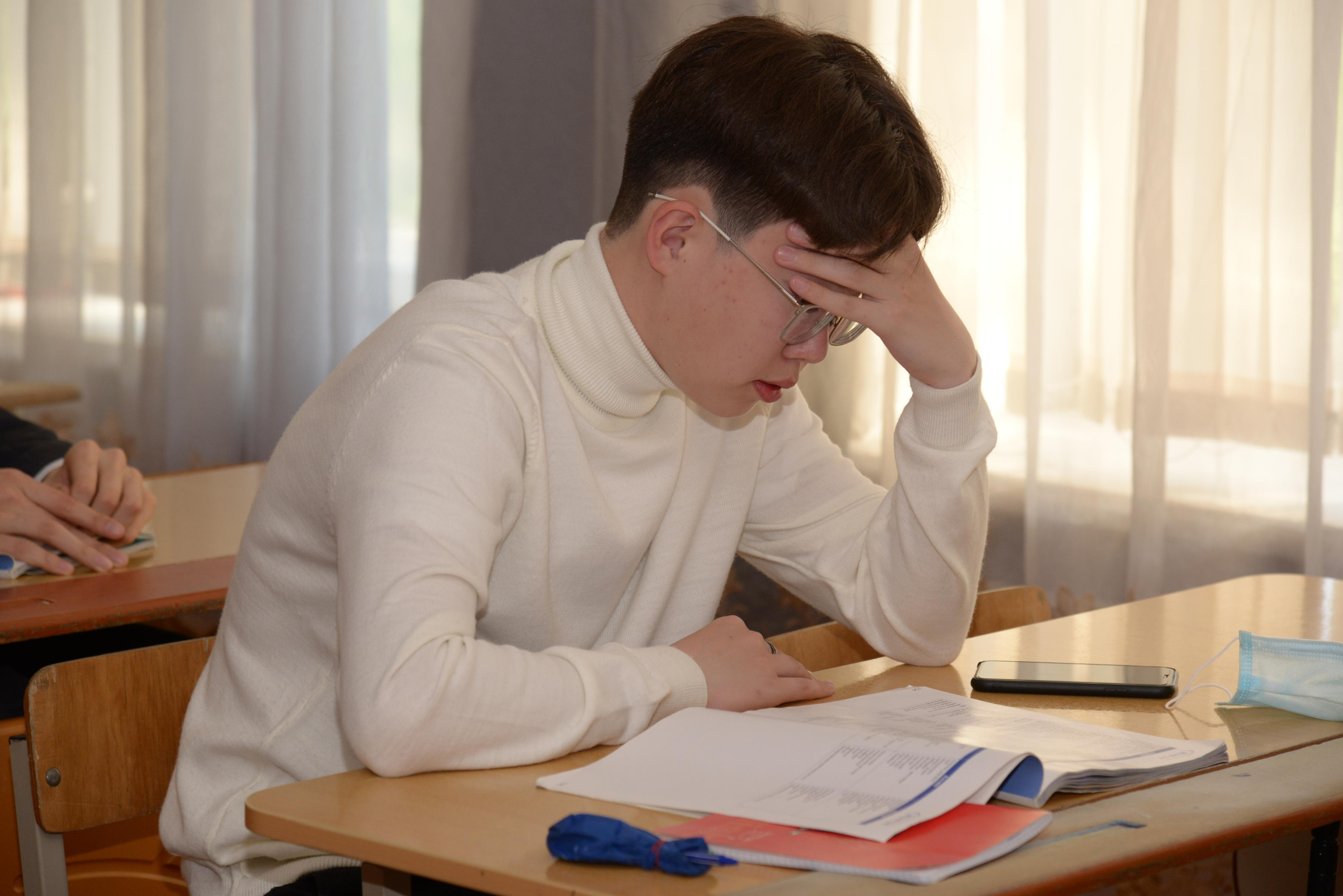 Фотограф на выпускной в школе. Детский и школьный фотограф в Костанае Рабига Сейткенова