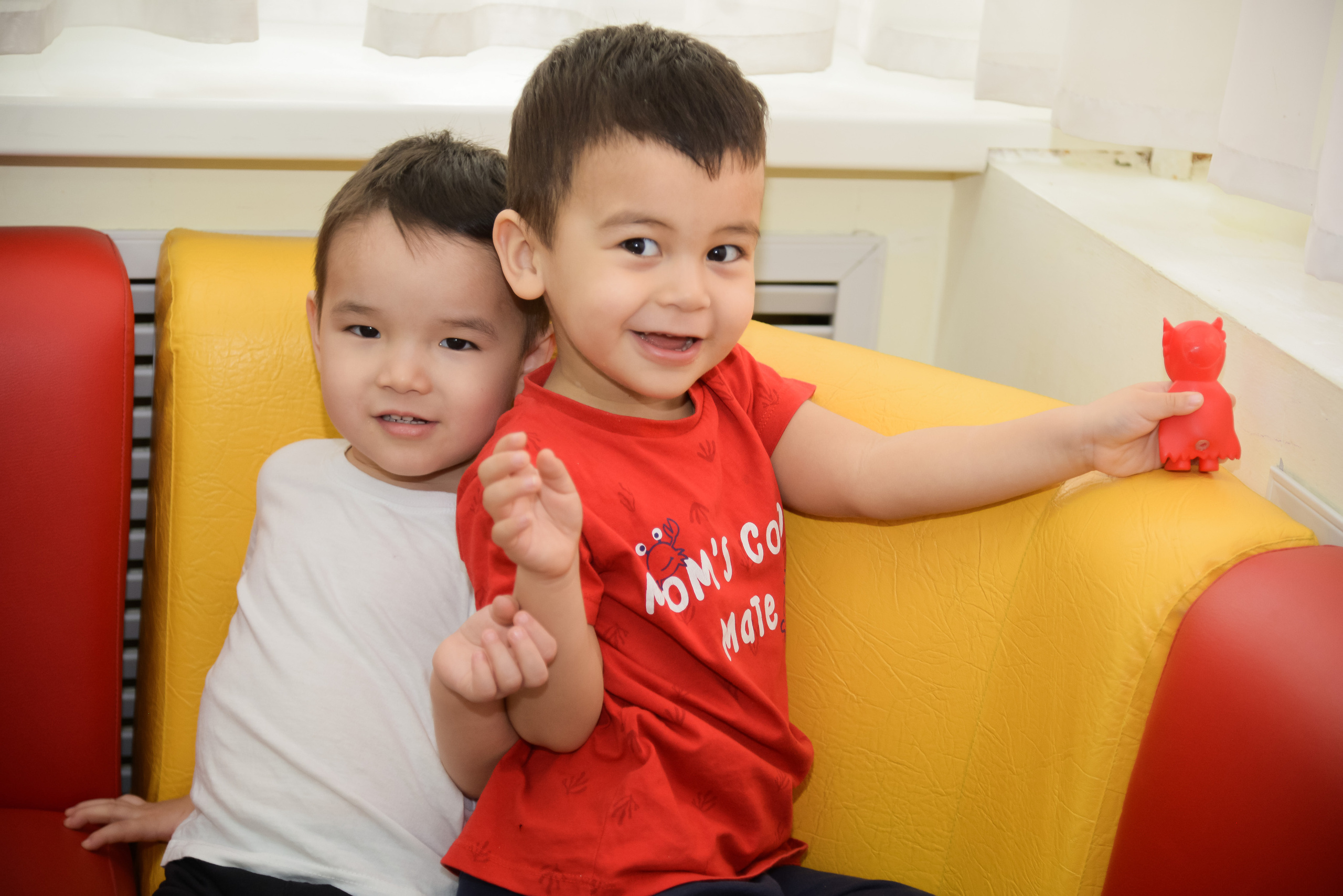 Фотосъемка в детском саду. Фотограф Рабига Сейткенова. Детский и школьный фотограф в Костанае Рабига Сейткенова