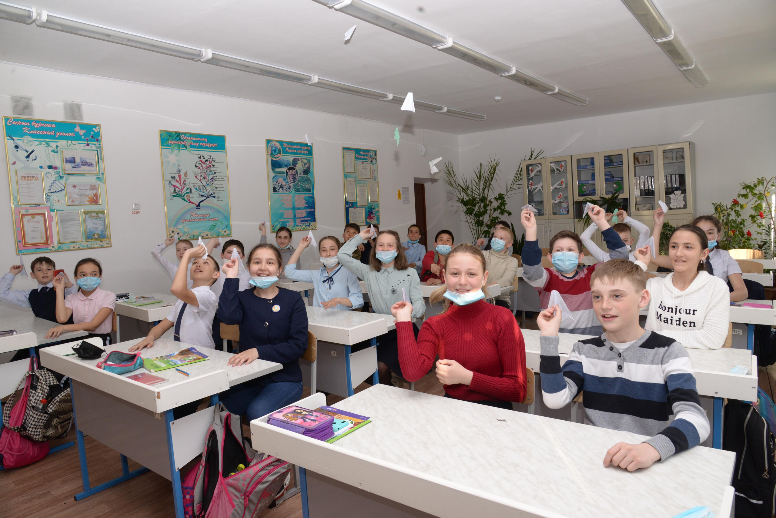 Фотосопровождение в средней школе. Детский и школьный фотограф в Костанае Рабига Сейткенова