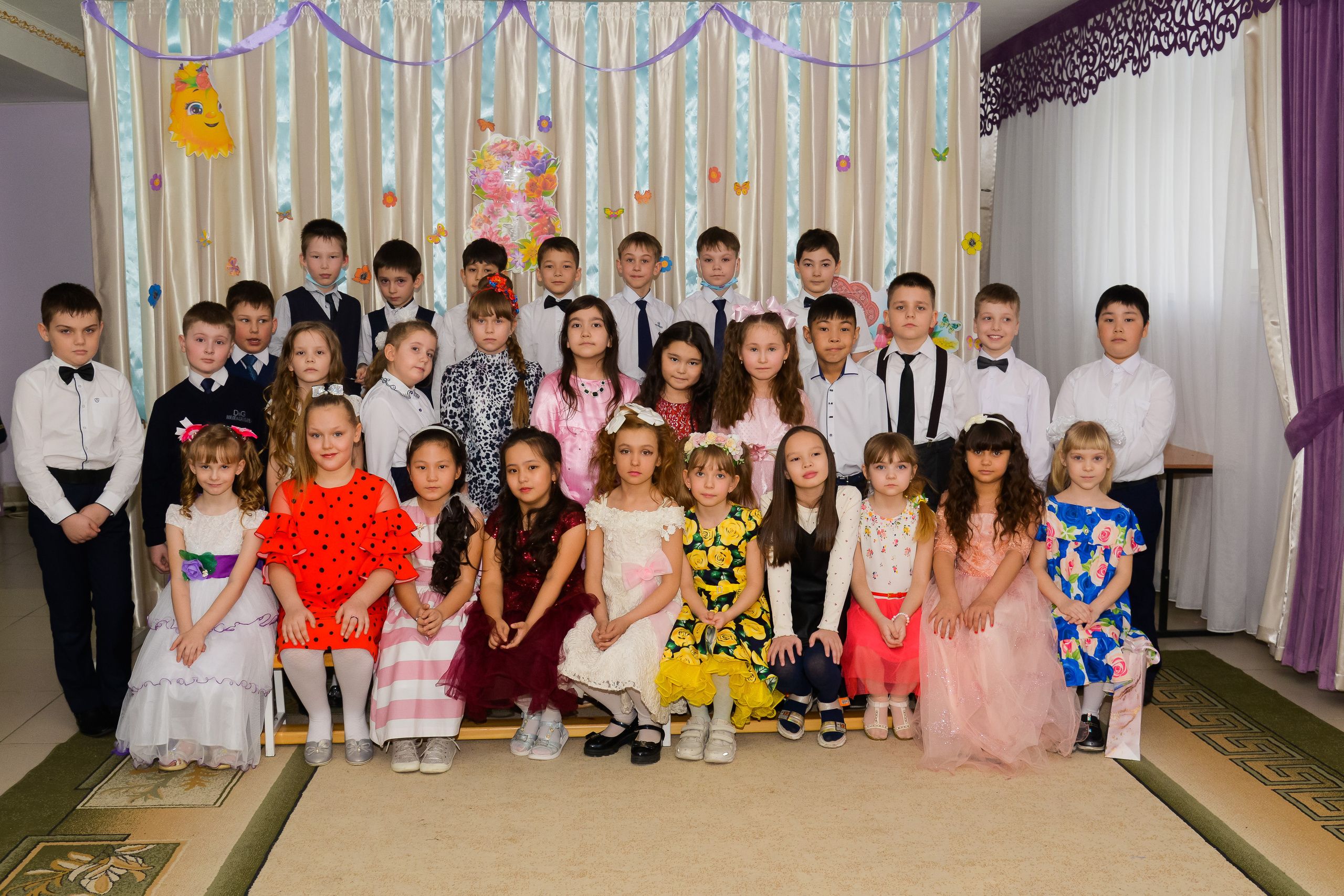 Фотосопровождение в школе. Детский и школьный фотограф в Костанае Рабига Сейткенова