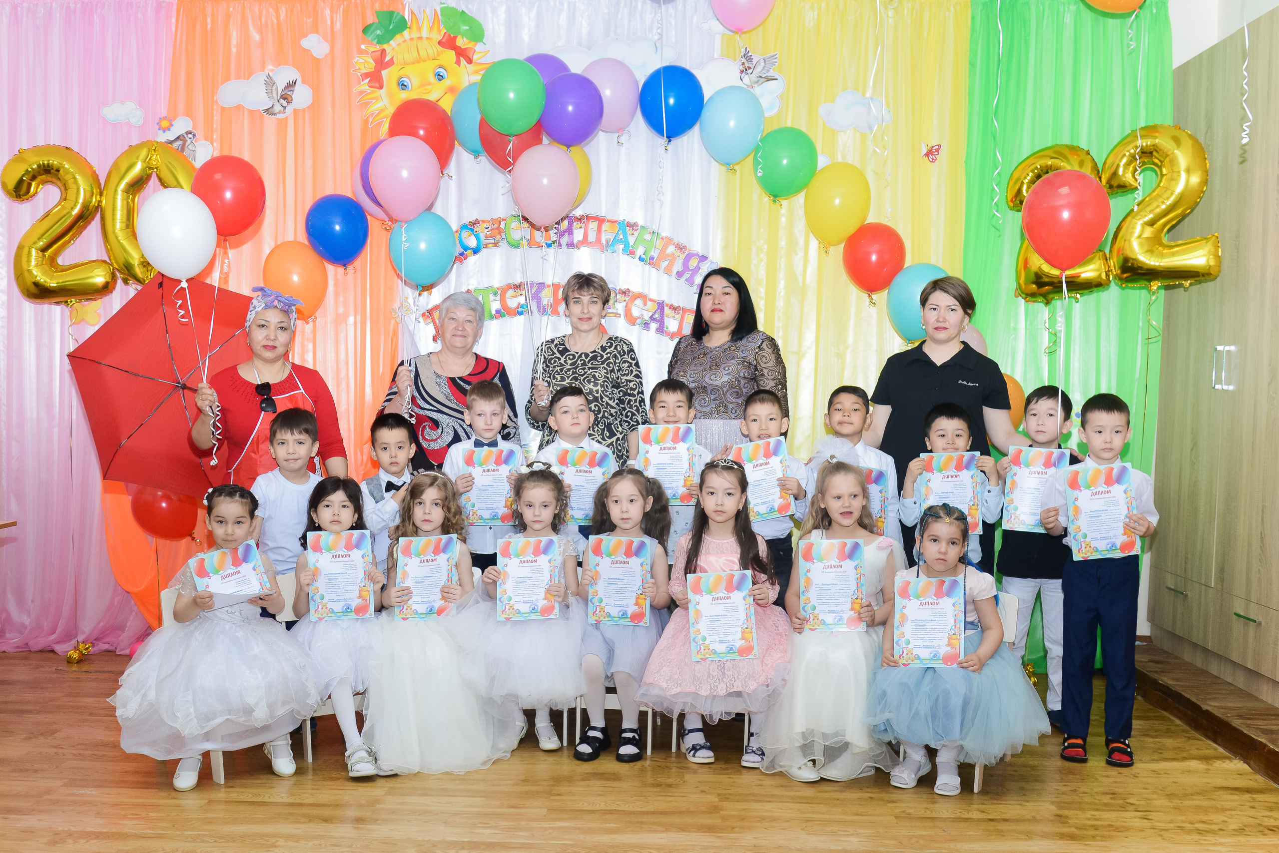 Выпускной в детском саду. Детский и школьный фотограф в Костанае Рабига Сейткенова