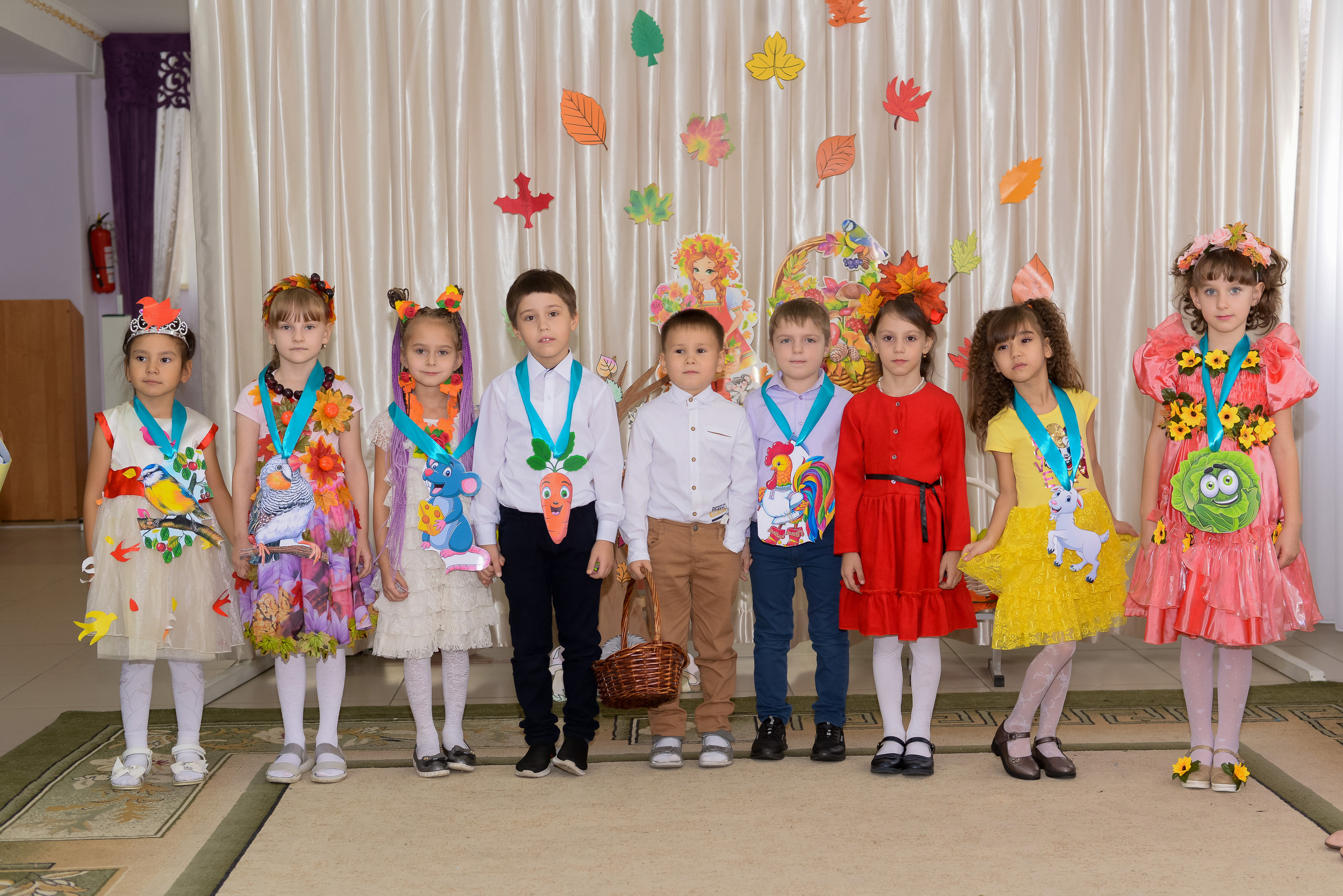 Школьная фотосъемка в Костанае фотограф Рабига Сейткенова. Детский и школьный фотограф в Костанае Рабига Сейткенова