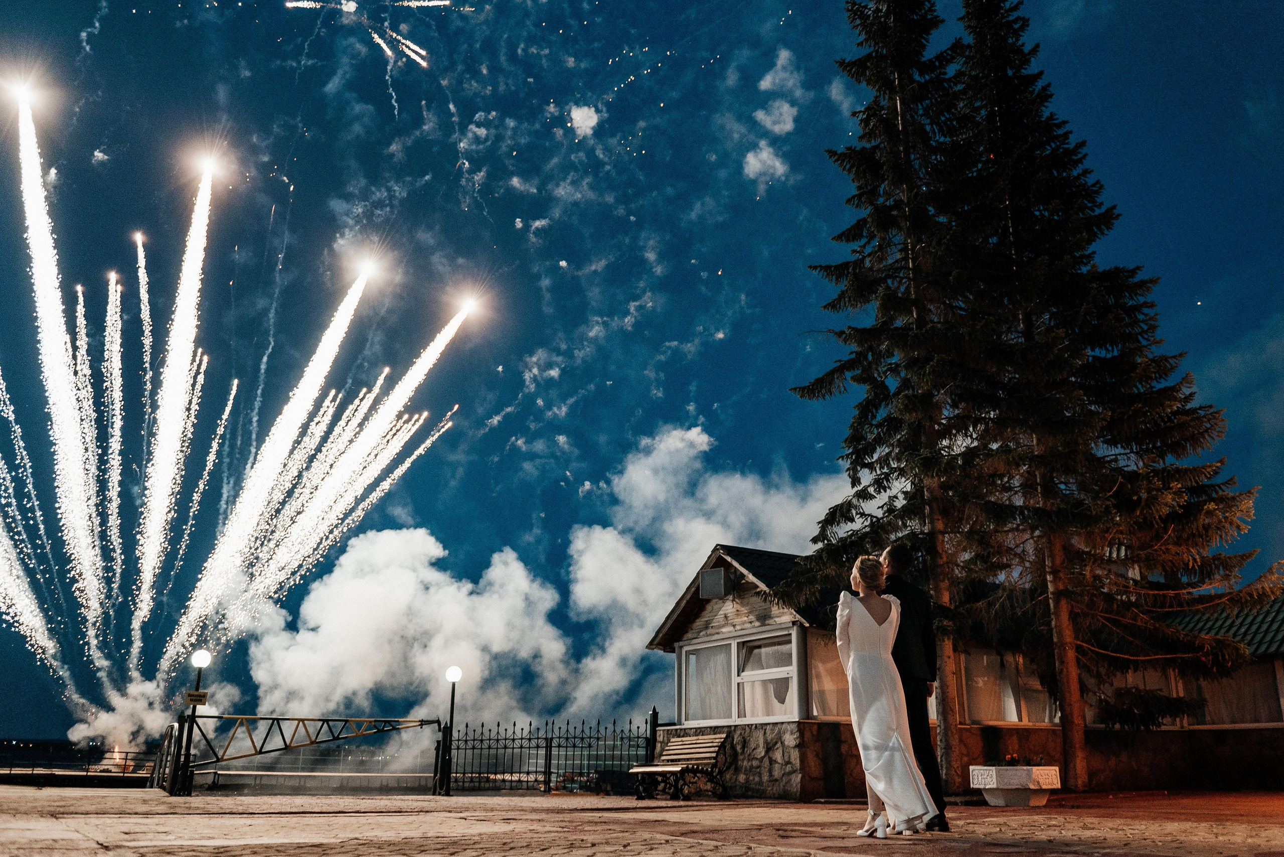 Свадебная фотосессия «Лето / Осень» 2026 г. Свадебный фотограф в Екатеринбурге