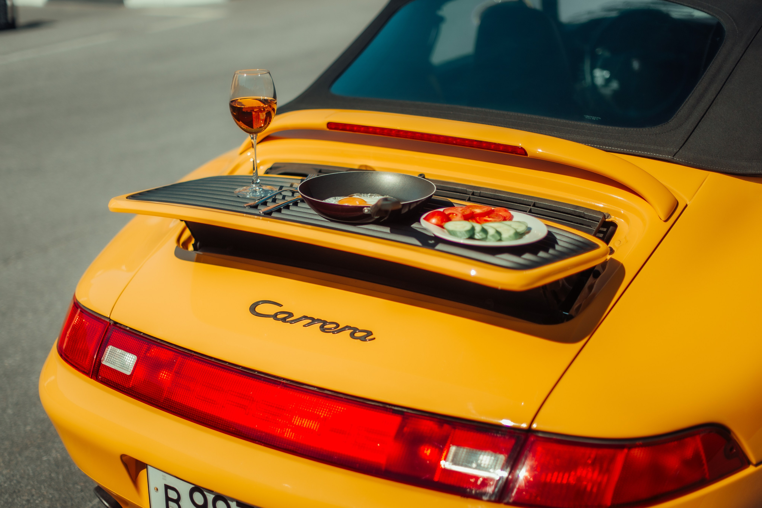 Cars and Coffee в Санкт-Петербурге 