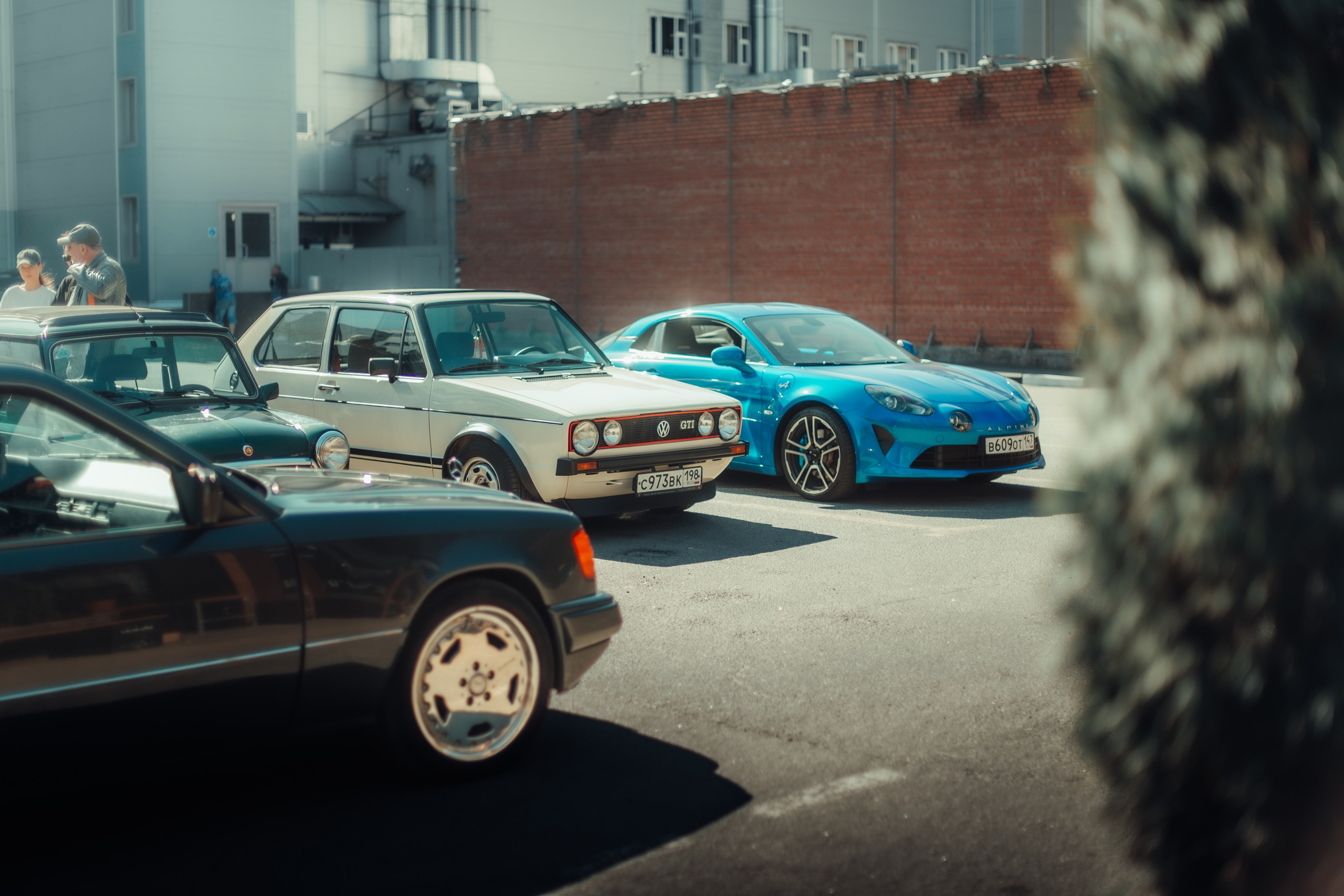 Встречи Cars and Coffee