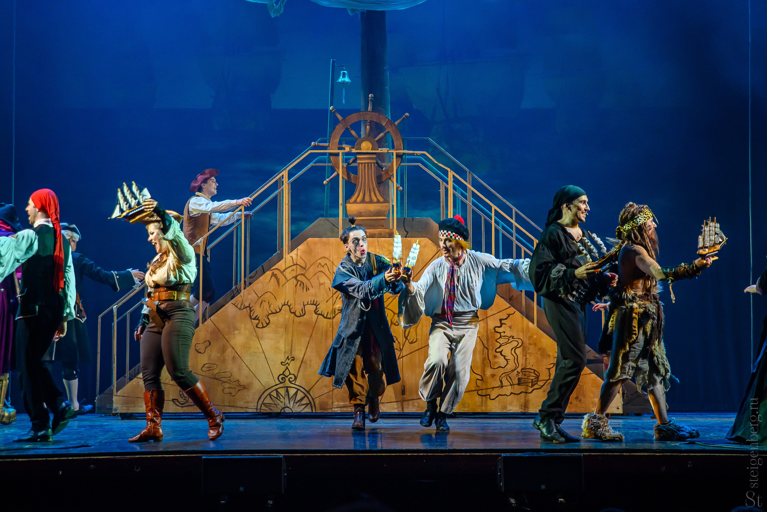 Спектакль Остров сокровищ. Steigenberg