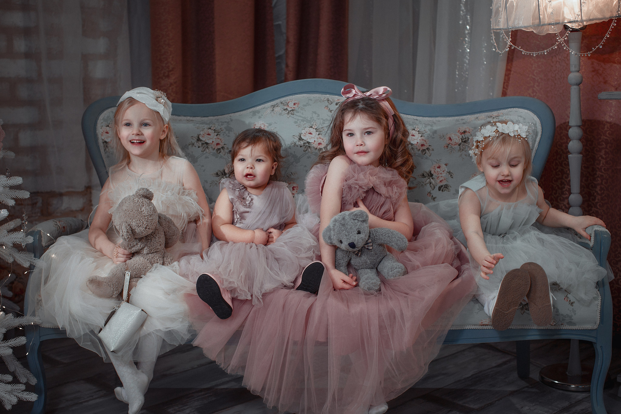 Новогодние съёмки, сказочная фотосессия, фотостудия Магадан, Ола семейные съёмки, фотограф Яковлева Алёна