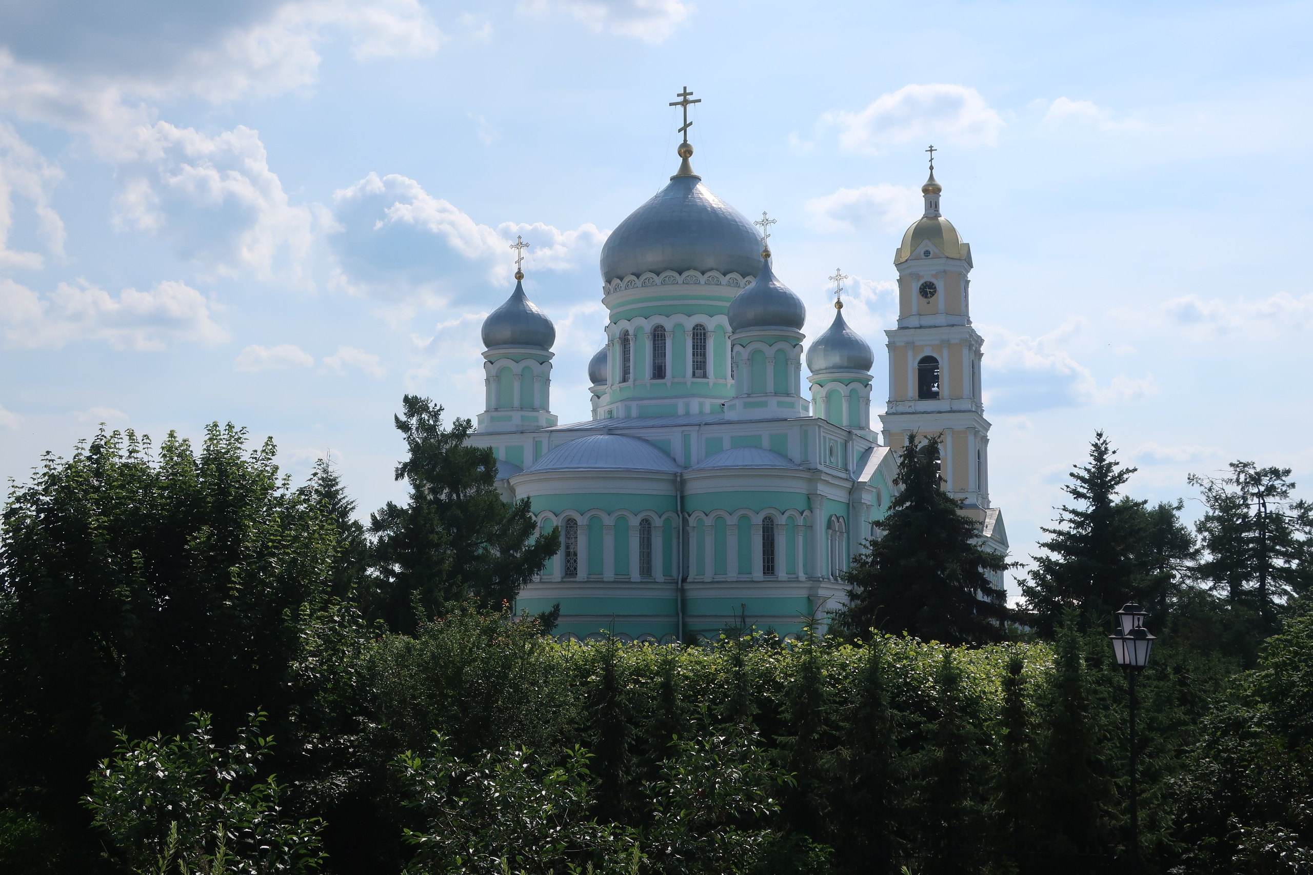 Дивеево: село в Нижегородской области, монастыри, Канавка и источники. Проект «Фотокладовка»: блог уличной фотографии в формате street photo