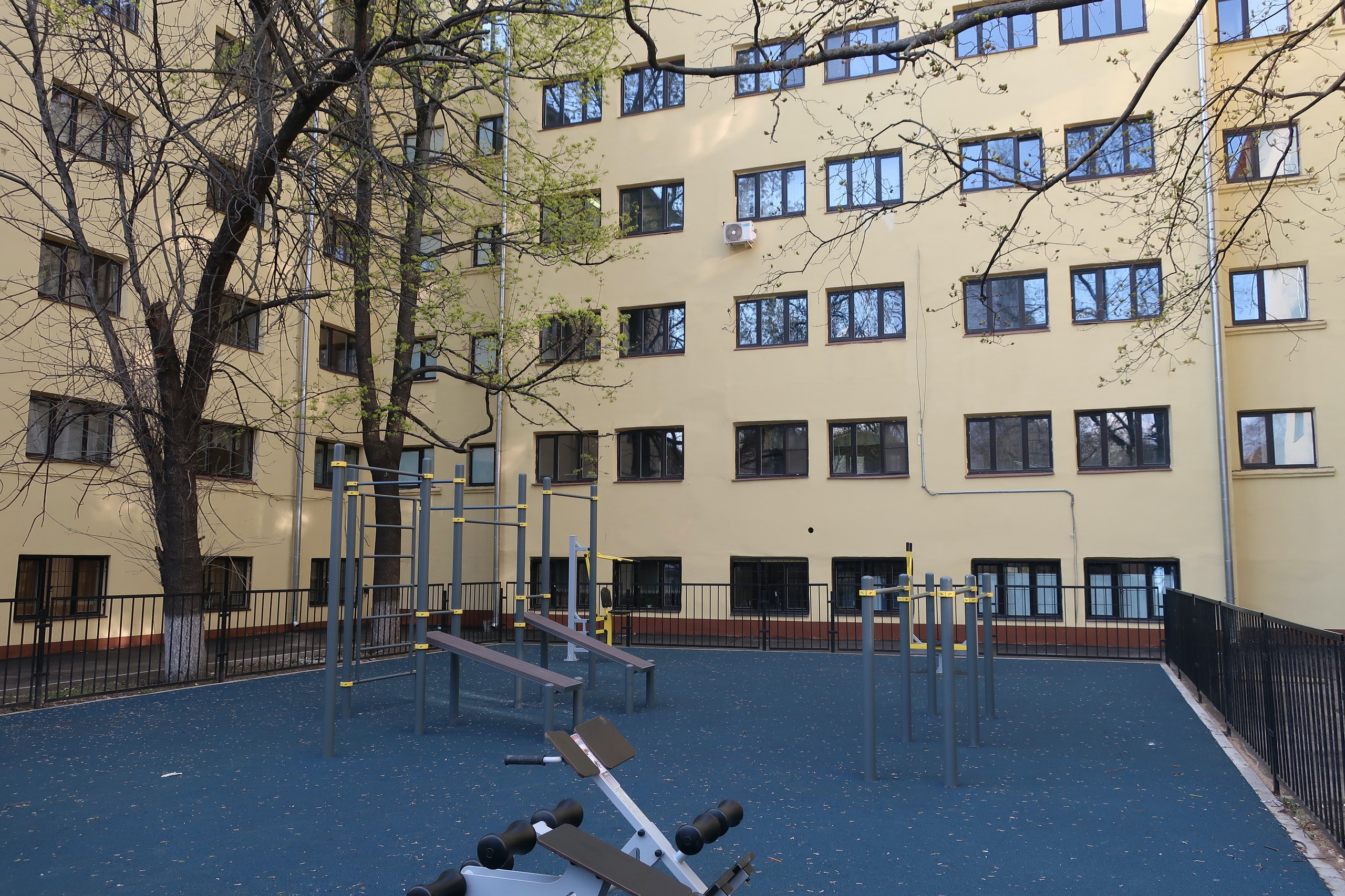 Фотопрогулка по студенческим местам: МЭИ, студгородок, общежитие. Проект «Фотокладовка»: блог уличной фотографии в формате street photo