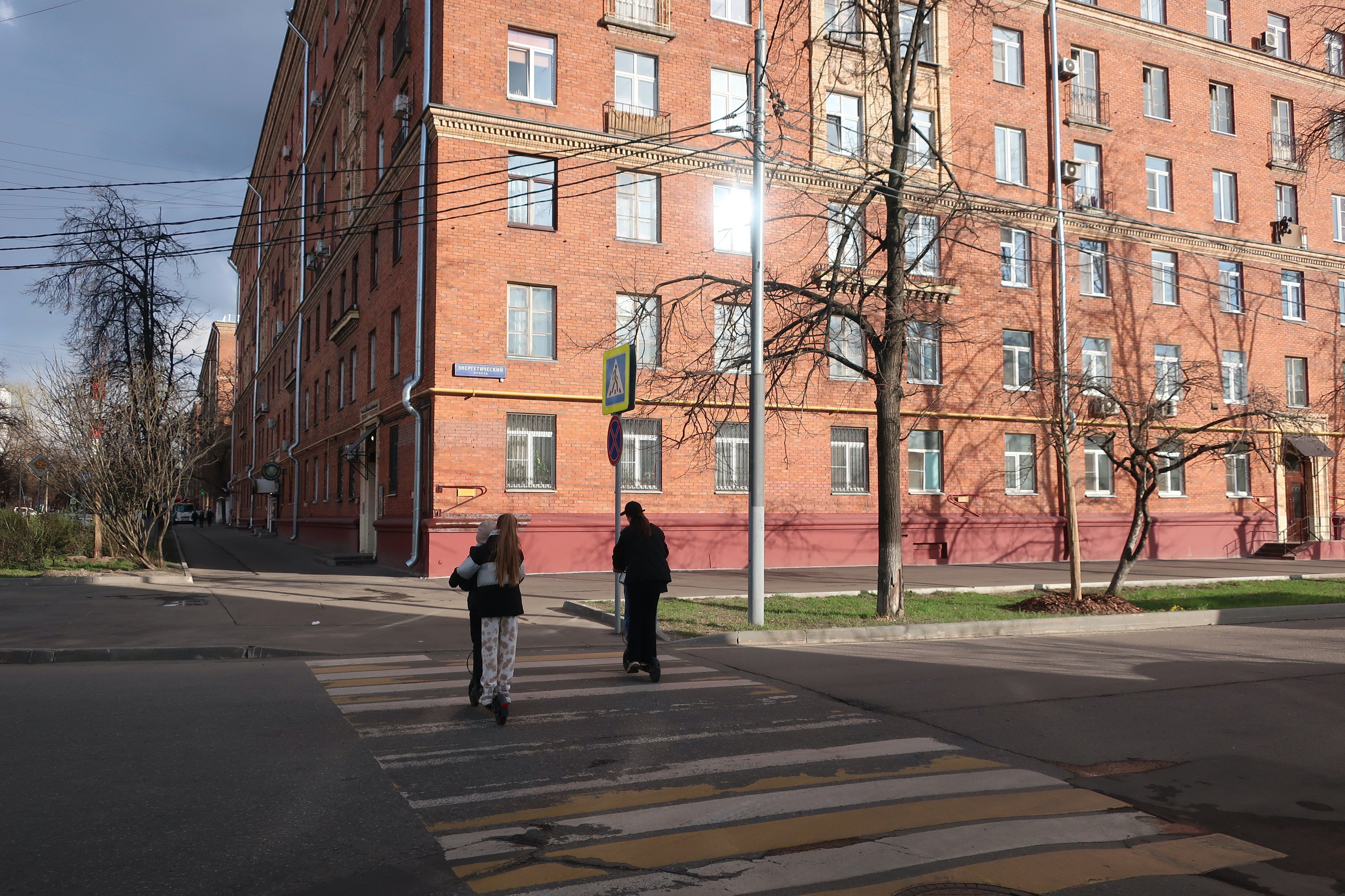 Фотопрогулка по студенческим местам: МЭИ, студгородок, общежитие. Проект «Фотокладовка»: блог уличной фотографии в формате street photo