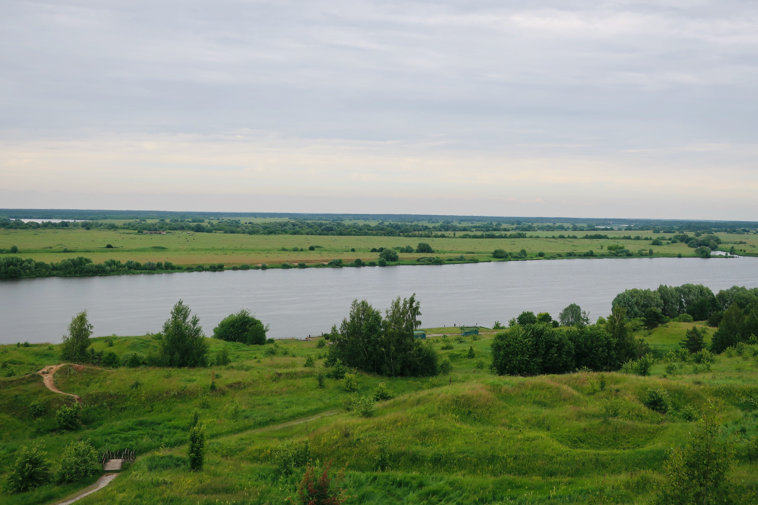 Родина Сергея Есенина: Дом-музей поэта в селе Константиново на берегу. Проект «Фотокладовка»: блог уличной фотографии в формате street photo