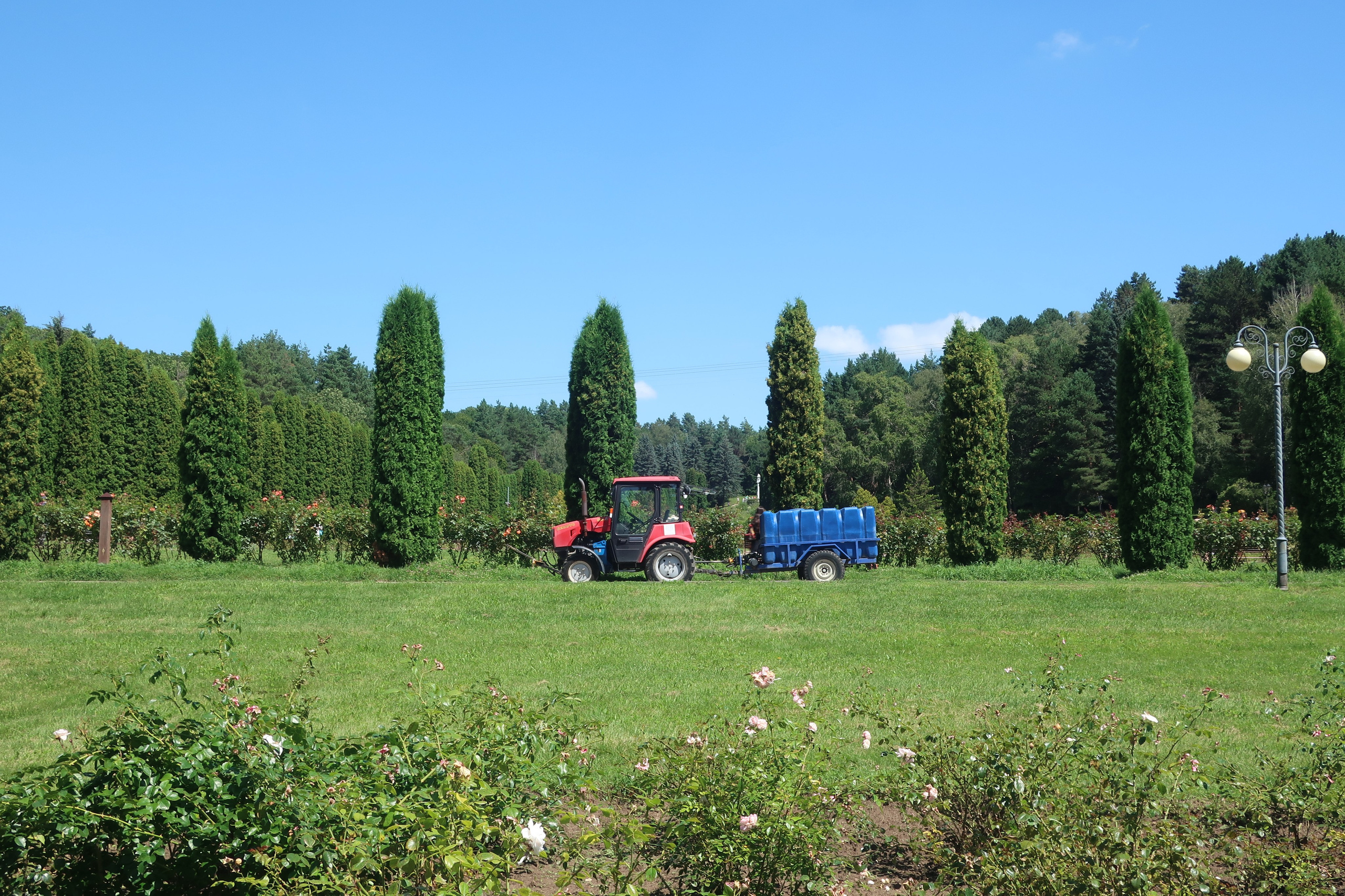Фотопрогулка по жарким местам Кисловодска. Проект «Фотокладовка»: блог уличной фотографии в формате street photo