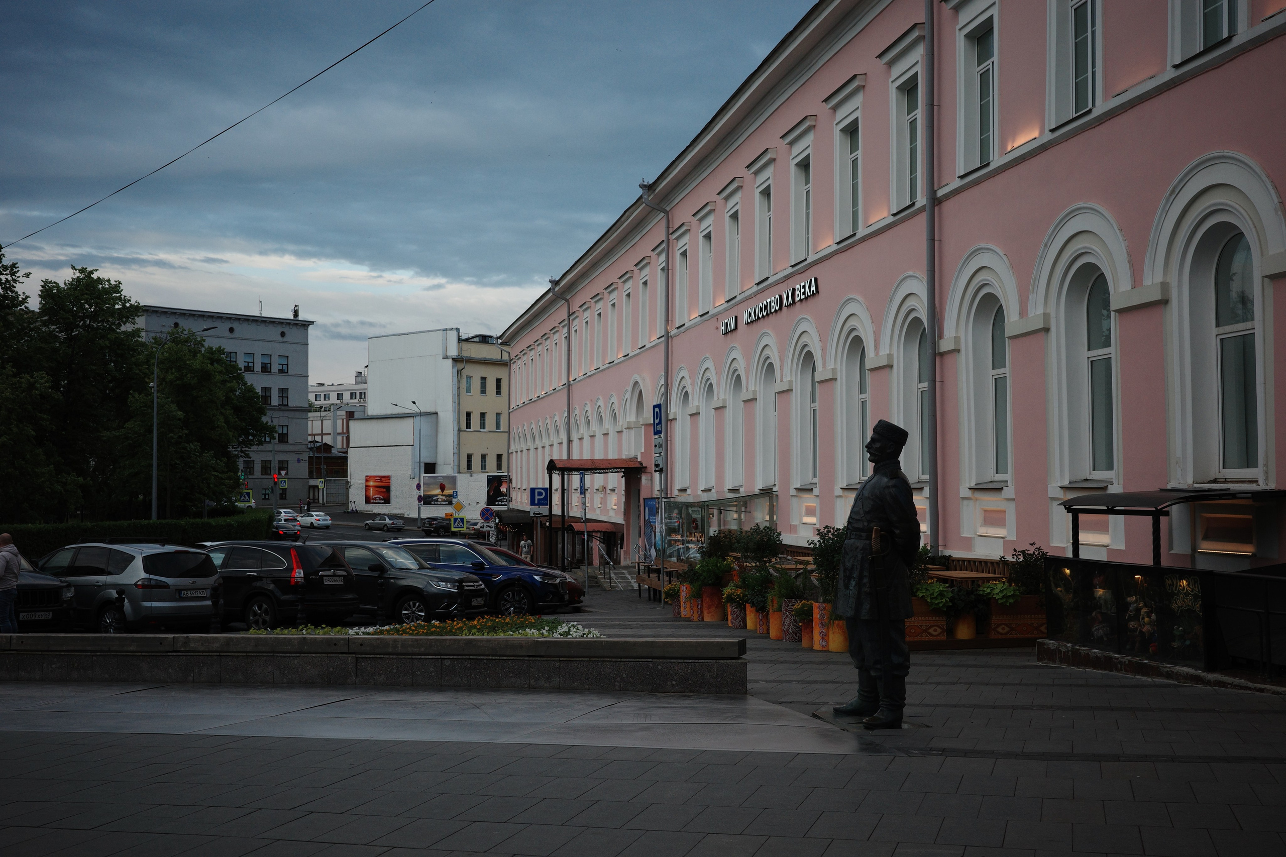 Нижний Новгород: что посмотреть — Большая Покровская, Кремль, слияние Волги и Оки, интересные места в центре города. Проект «Фотокладовка»: блог уличной фотографии в формате street photo