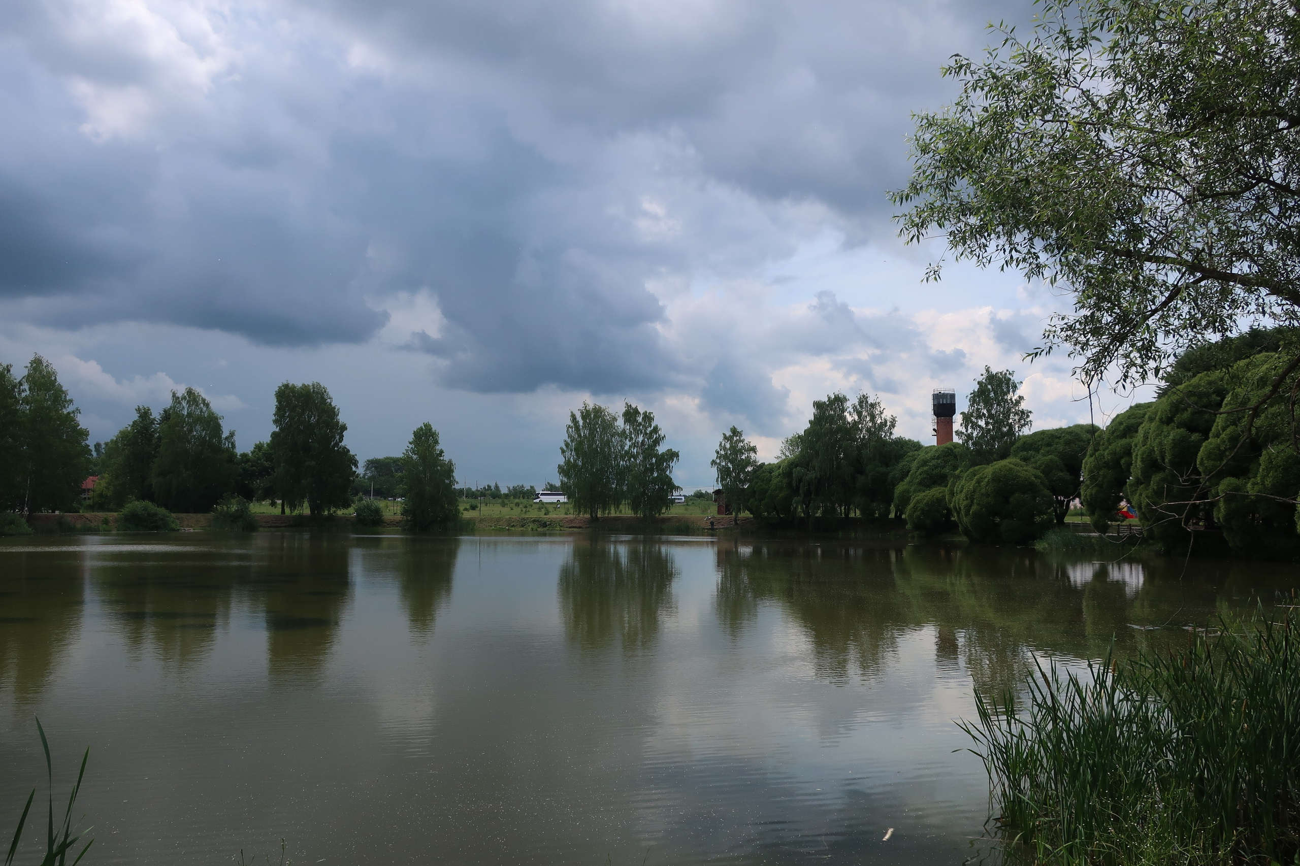 Фотопрогулка по следам Левитана: чем Плёс очаровал великого художника?. Проект «Фотокладовка»: блог уличной фотографии в формате street photo