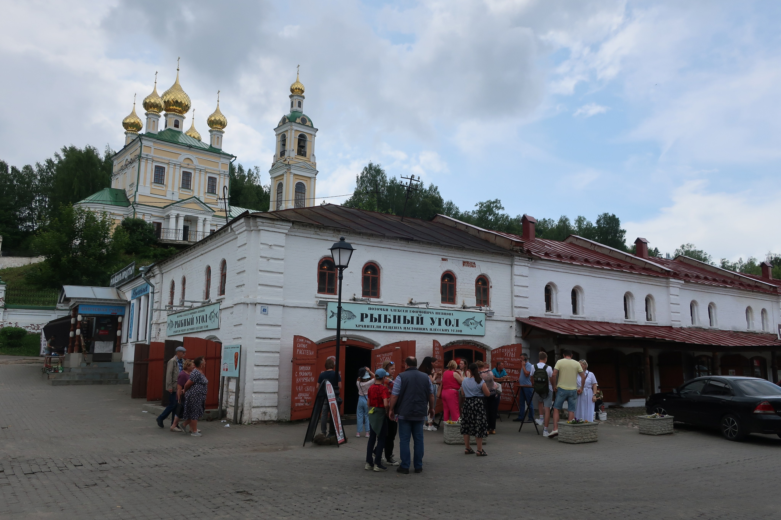 Фотопрогулка по следам Левитана: чем Плёс очаровал великого художника?. Проект «Фотокладовка»: блог уличной фотографии в формате street photo