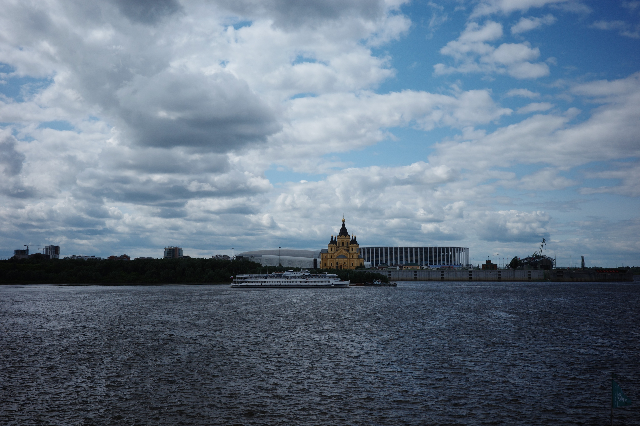 Нижний Новгород: что посмотреть — Большая Покровская, Кремль, слияние Волги и Оки, интересные места в центре города. Проект «Фотокладовка»: блог уличной фотографии в формате street photo