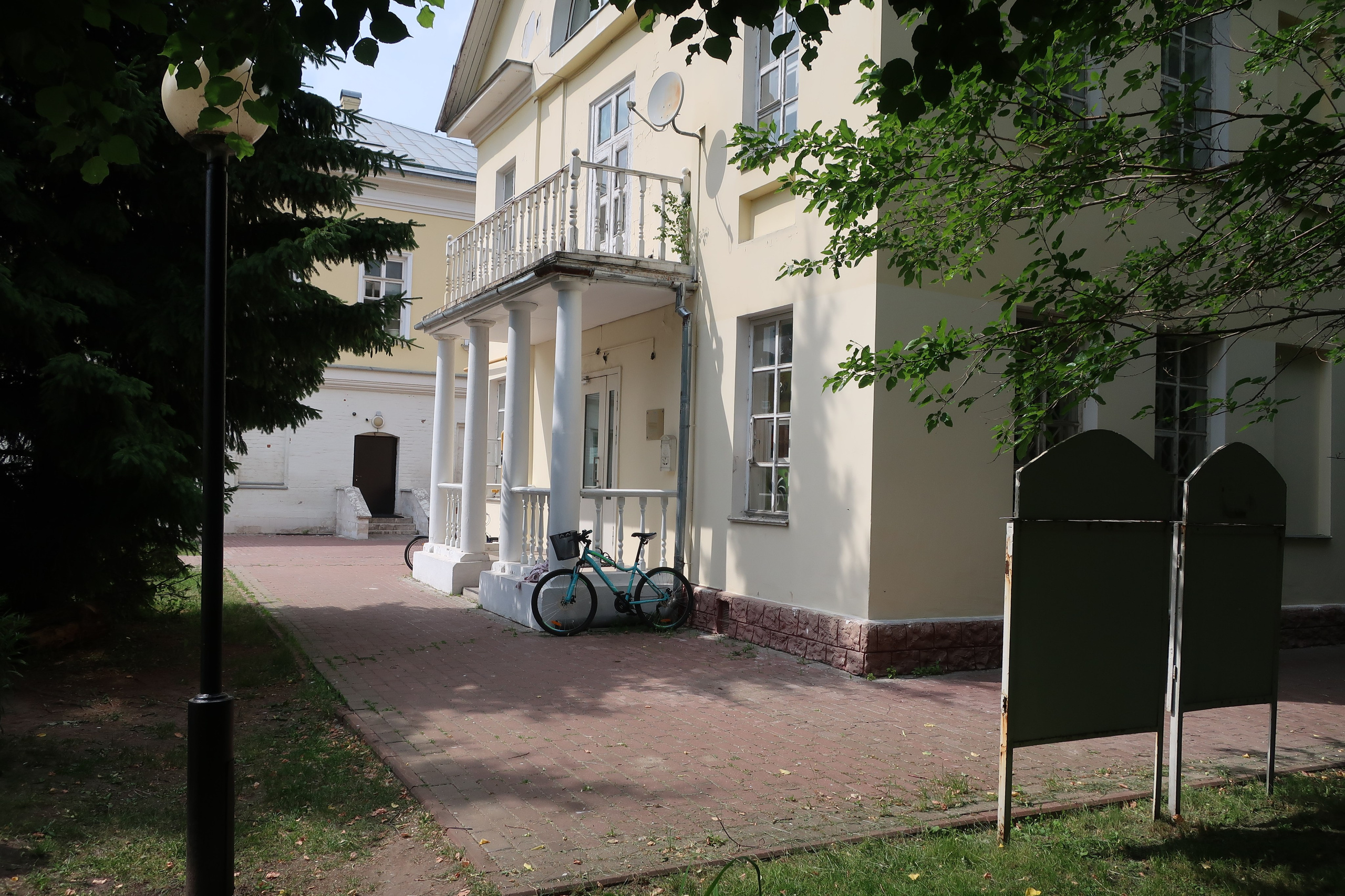 Усадьба Свиблово. Проект «Фотокладовка»: блог уличной фотографии в формате street photo