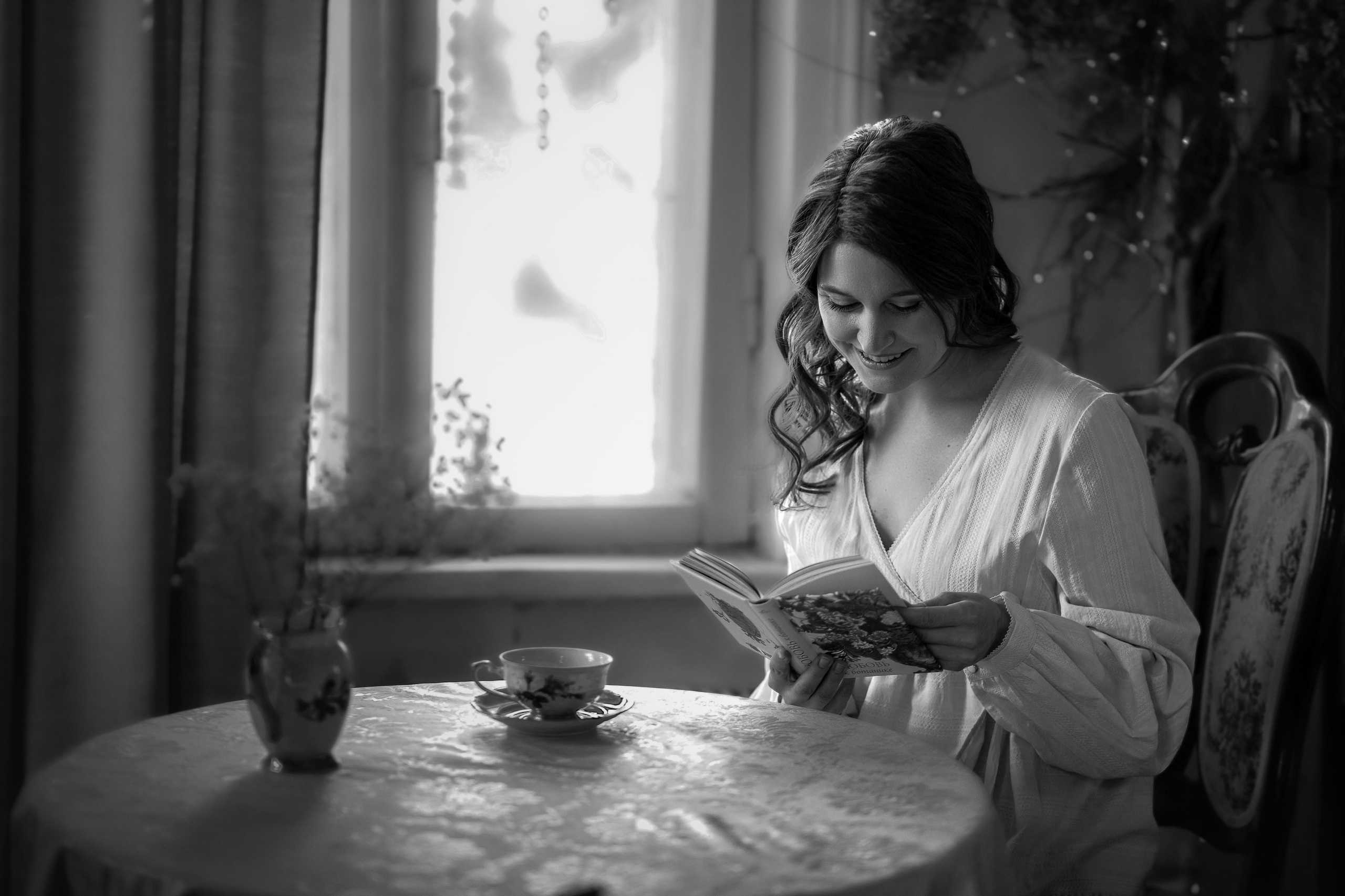 Портретный фотограф для женщин 35+ в Омске